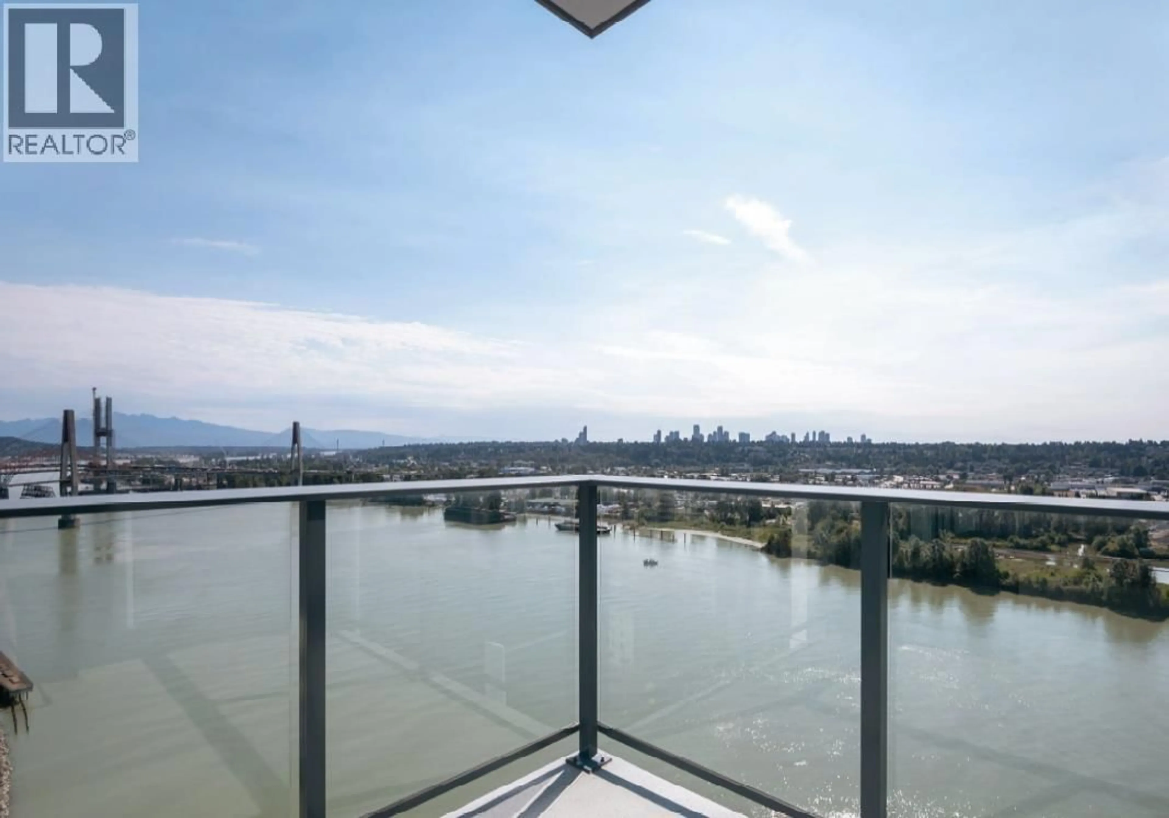 Balcony in the apartment, water/lake/river/ocean view for 1401 - 660 QUAYSIDE DRIVE, New Westminster British Columbia V3M0P1