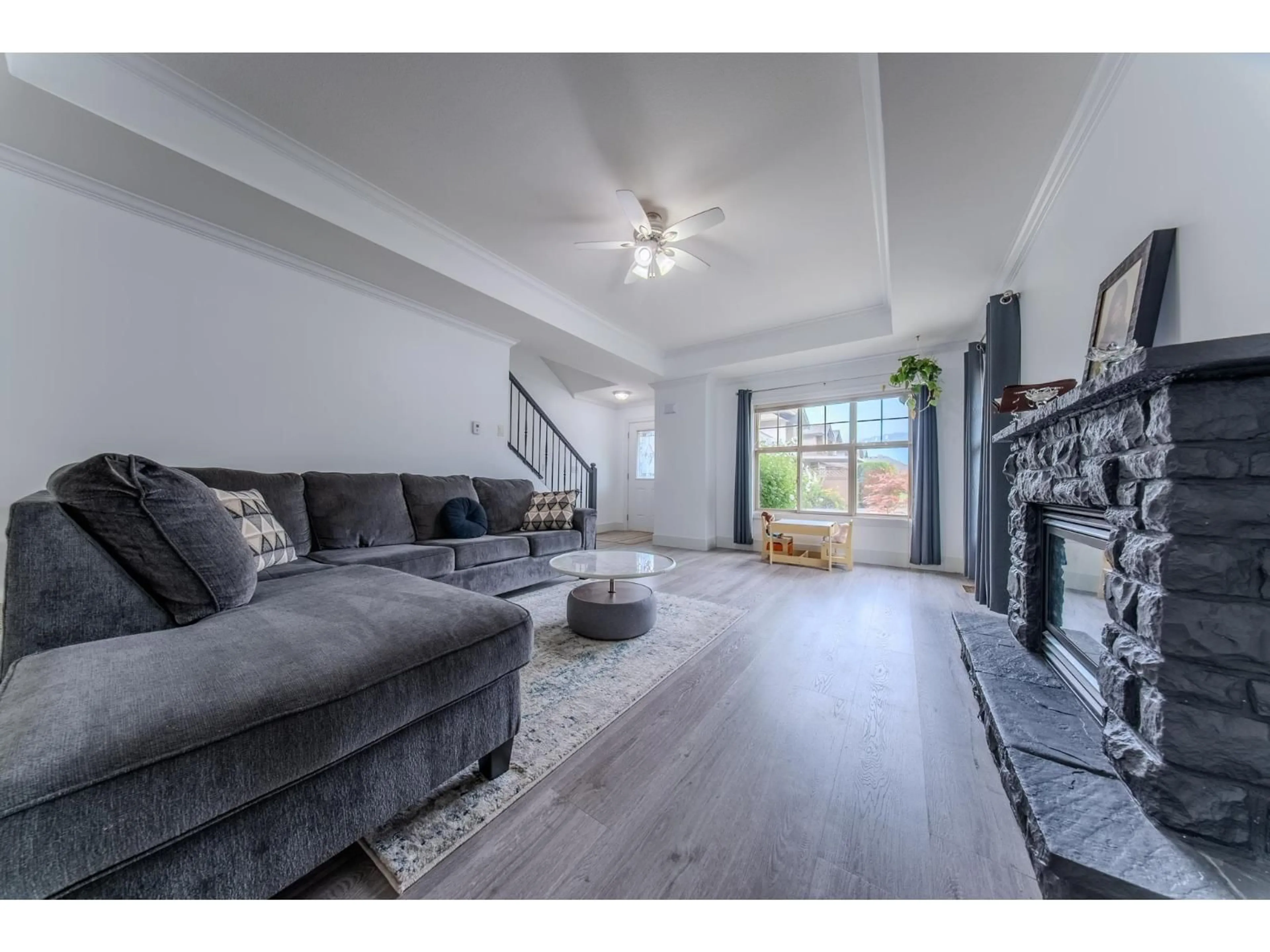 Living room with furniture, unknown for 68 - 6887 SHEFFIELD WAY, Chilliwack British Columbia V2R5V5