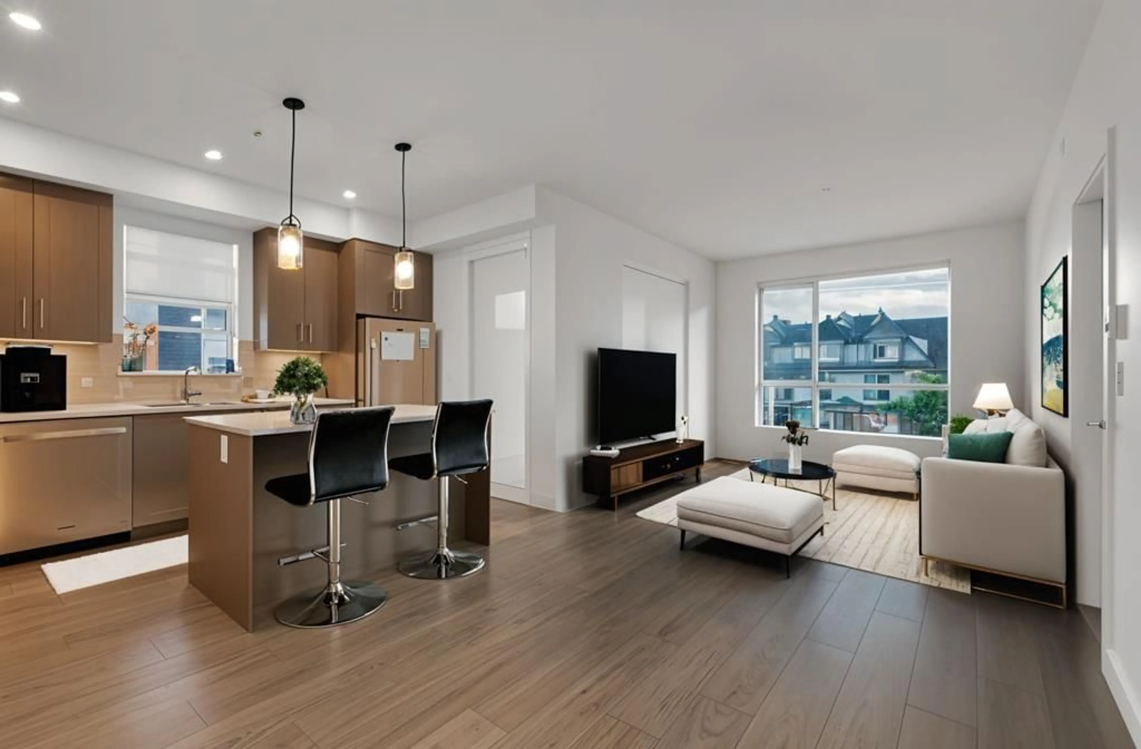 Open concept kitchen, wood/laminate floor for 214 - 18811 72 AVENUE, Surrey British Columbia V4N6W7