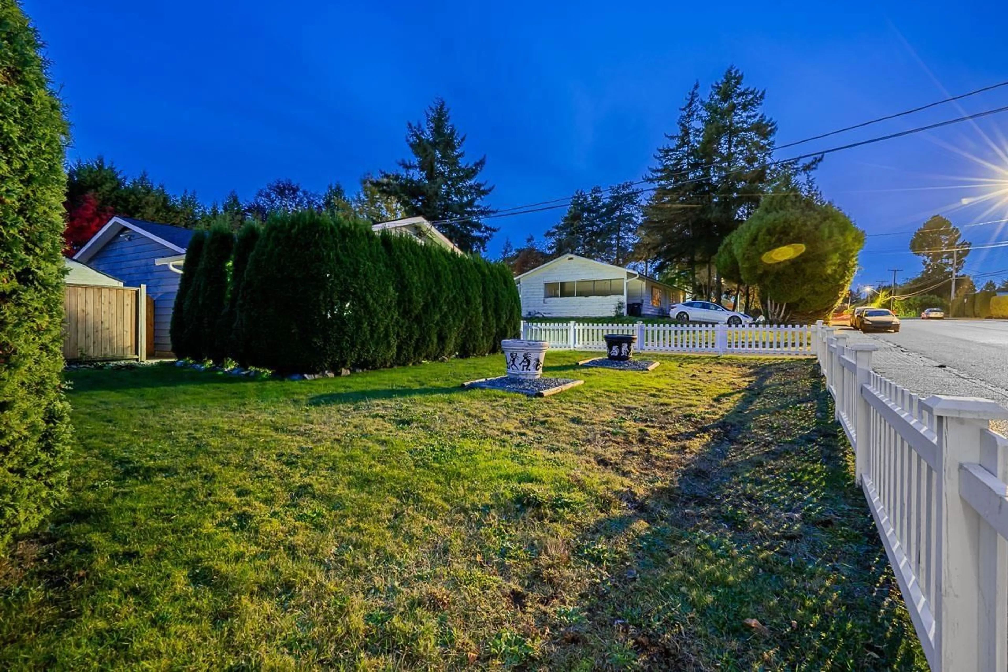 Patio, unknown for 26898 29, Langley British Columbia V4W3C1