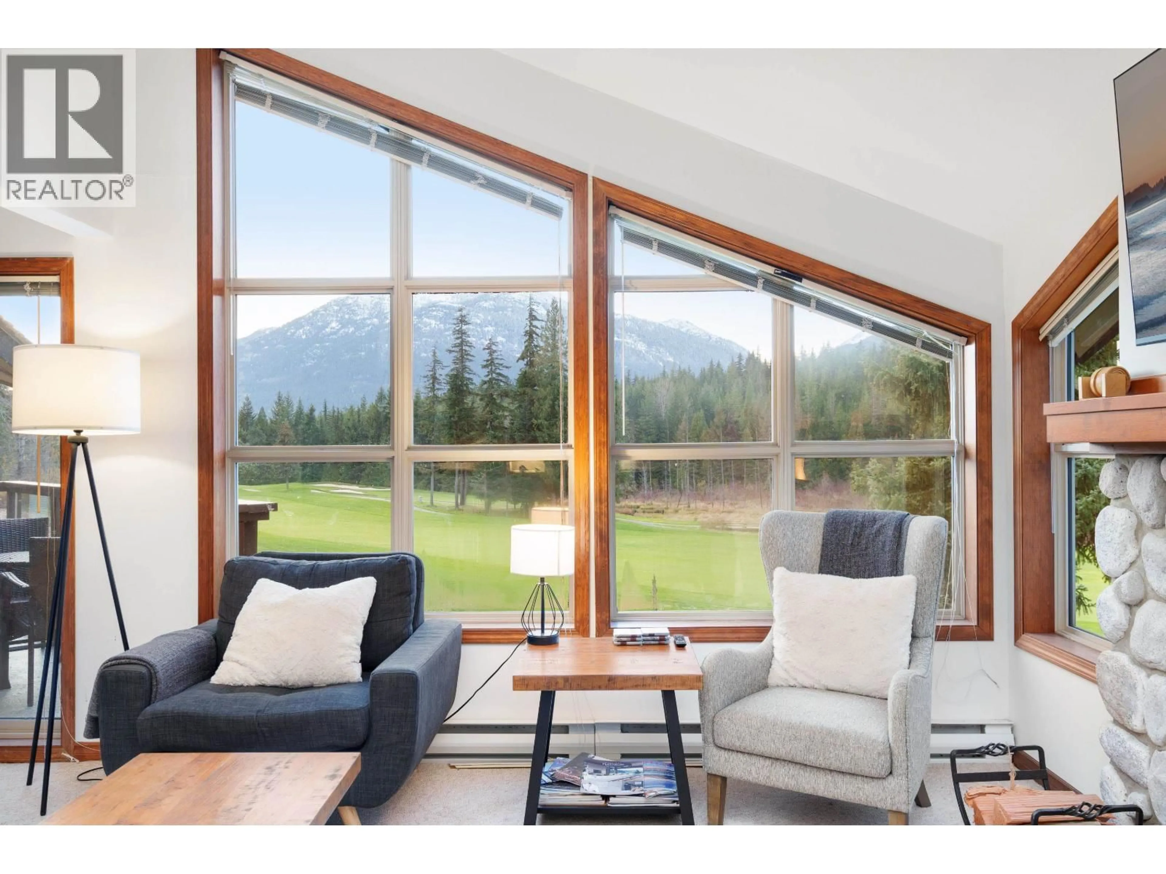 Living room with furniture, wood/laminate floor for 4 - 4644 BLACKCOMB WAY, Whistler British Columbia V8E0H2