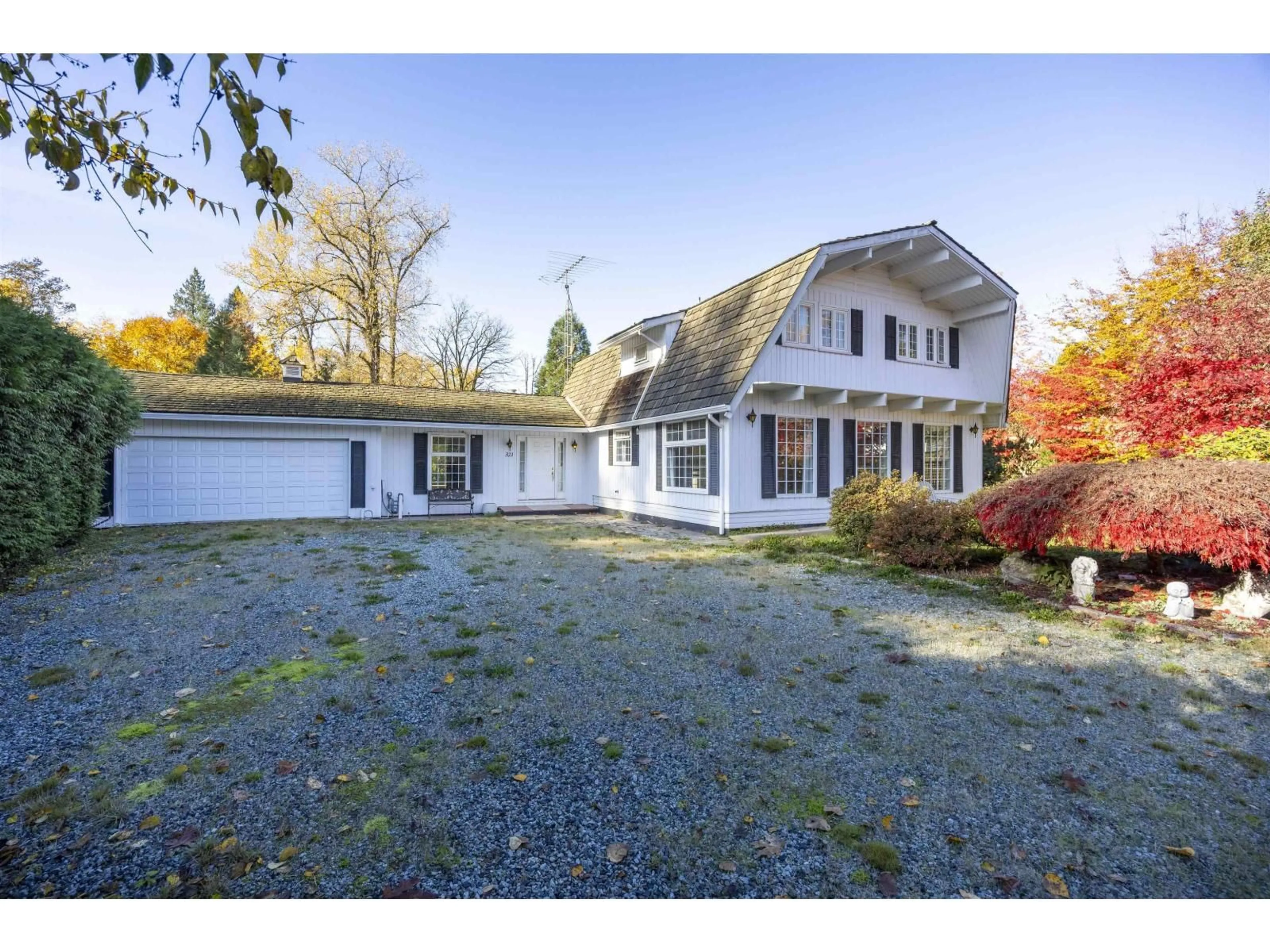 A pic from outside/outdoor area/front of a property/back of a property/a pic from drone, street for 321 248, Langley British Columbia V4W2C2