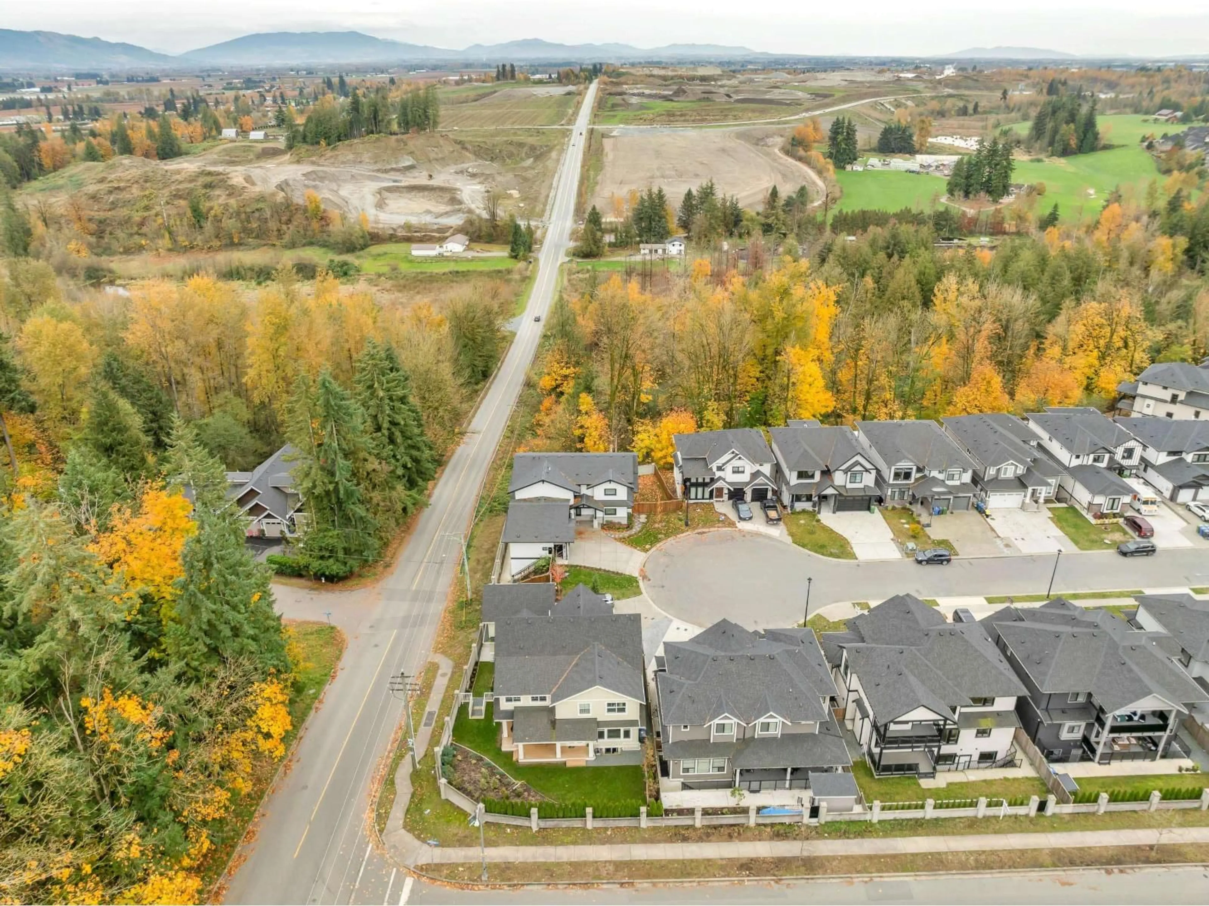 A pic from outside/outdoor area/front of a property/back of a property/a pic from drone, mountain view for 29599 CORVINA, Abbotsford British Columbia V4X0A6
