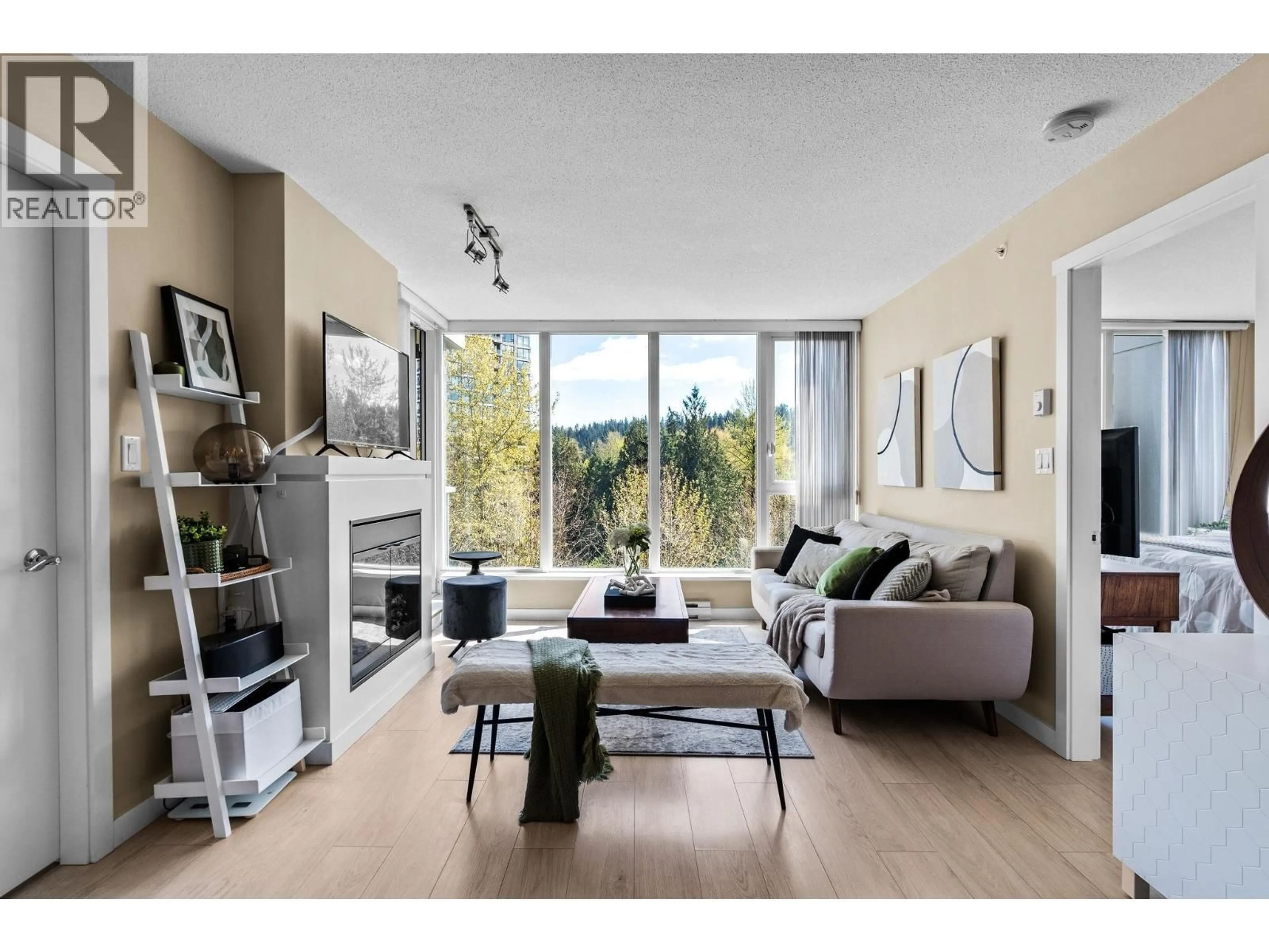 Living room with furniture, unknown for 1009 - 660 NOOTKA WAY, Port Moody British Columbia V3H0B7