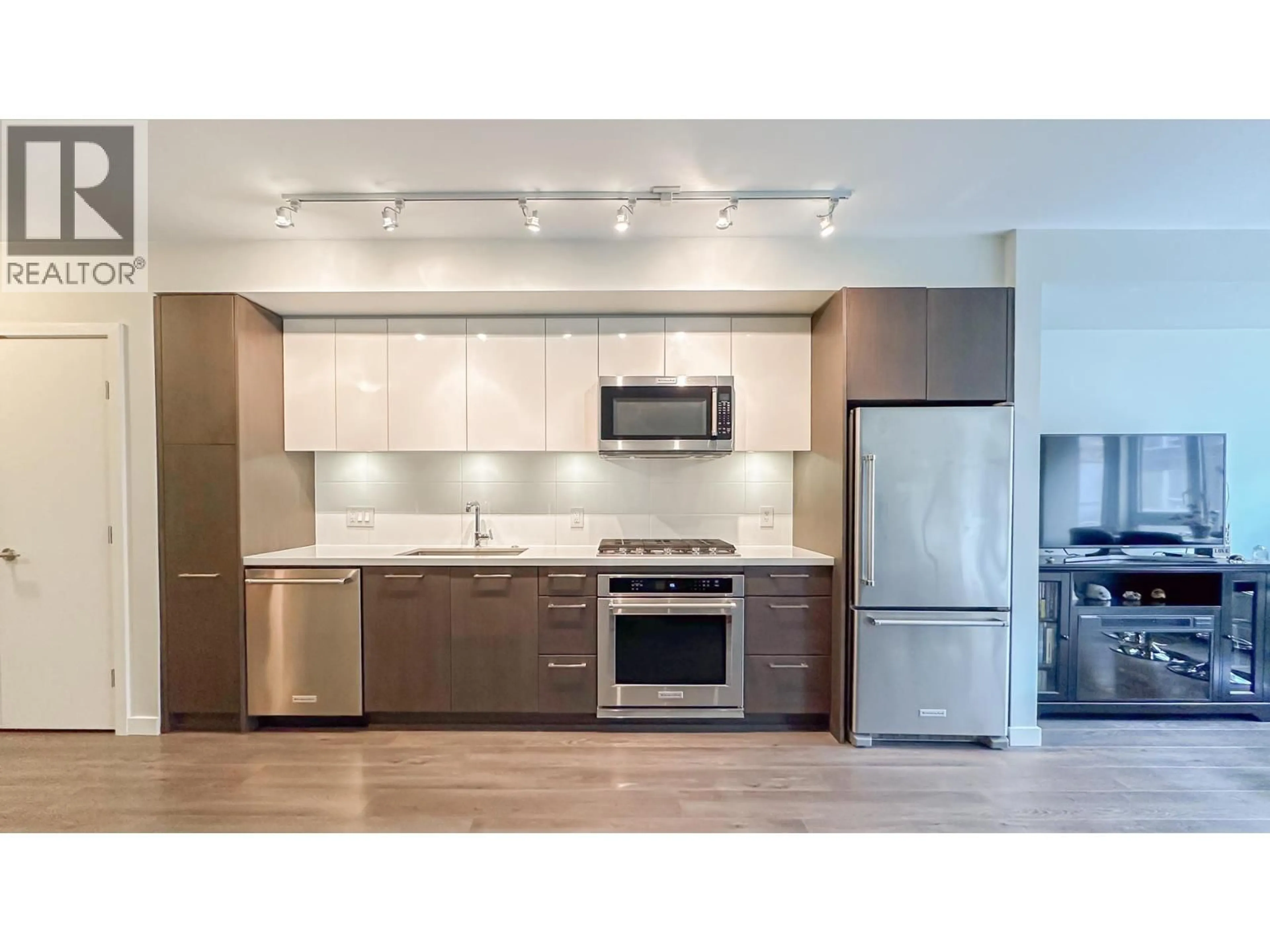 Open concept kitchen, unknown for 503 - 384 1ST AVENUE, Vancouver British Columbia V5T0G5