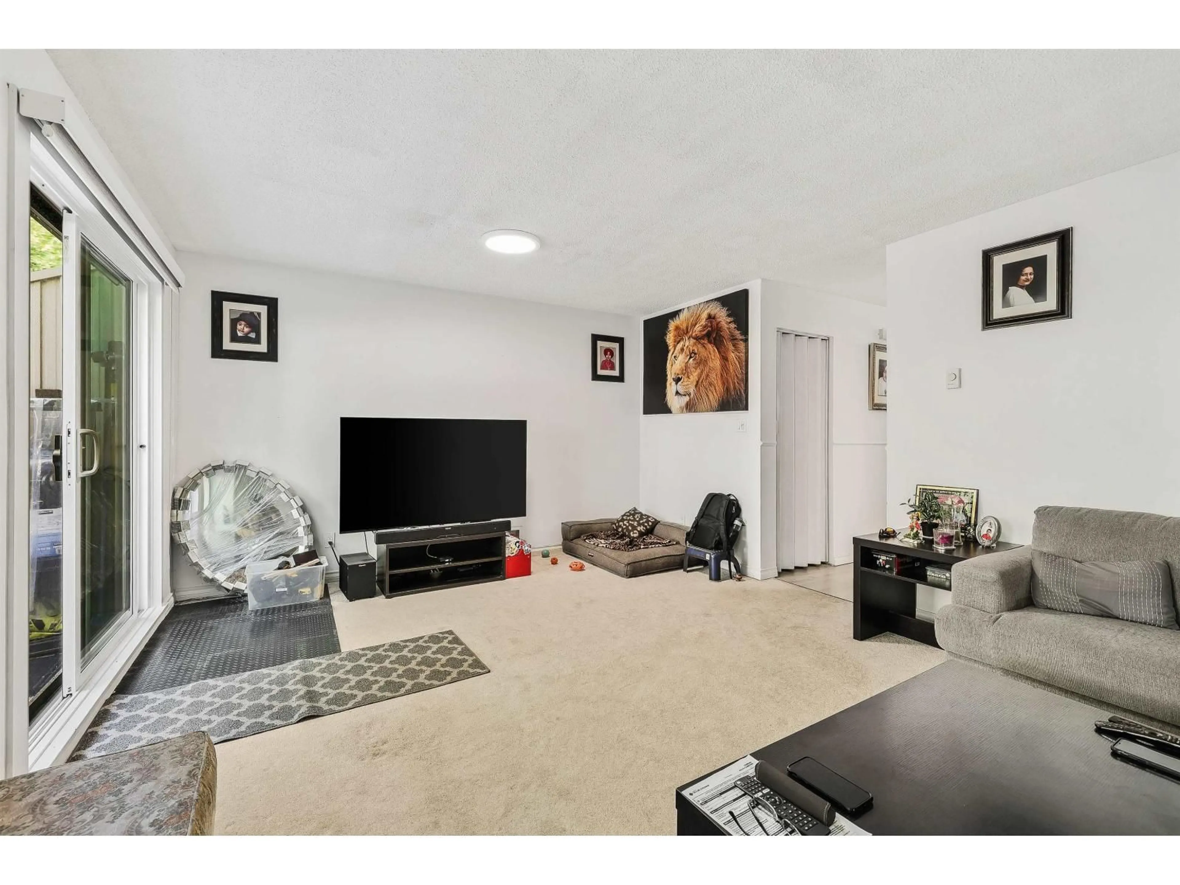 A pic of a room for 13345 70B, Surrey British Columbia V3W7Z3