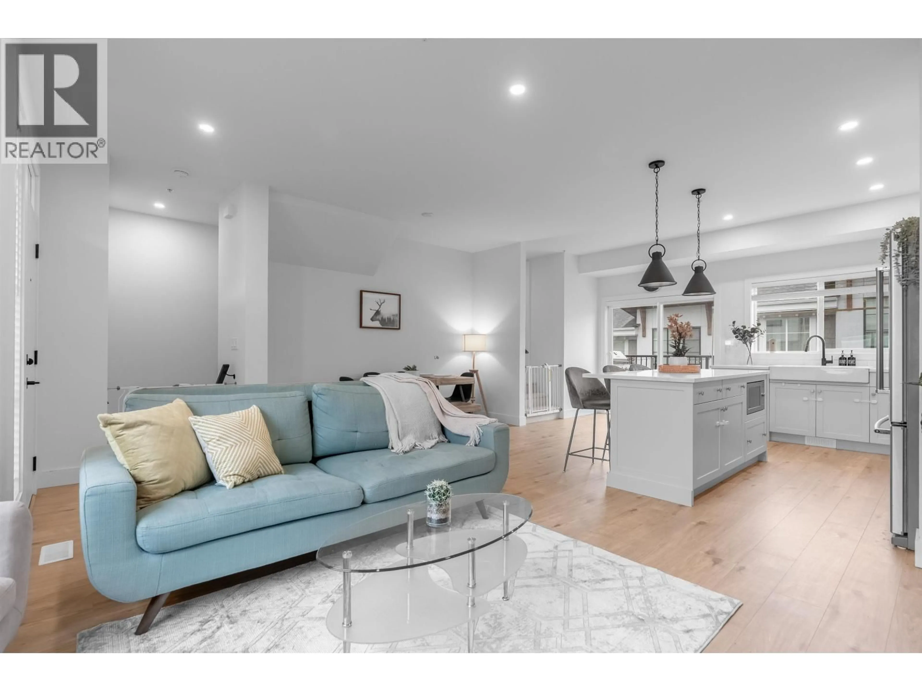 Open concept kitchen, unknown for 21 - 23183 136 AVENUE, Maple Ridge British Columbia V4R0H9