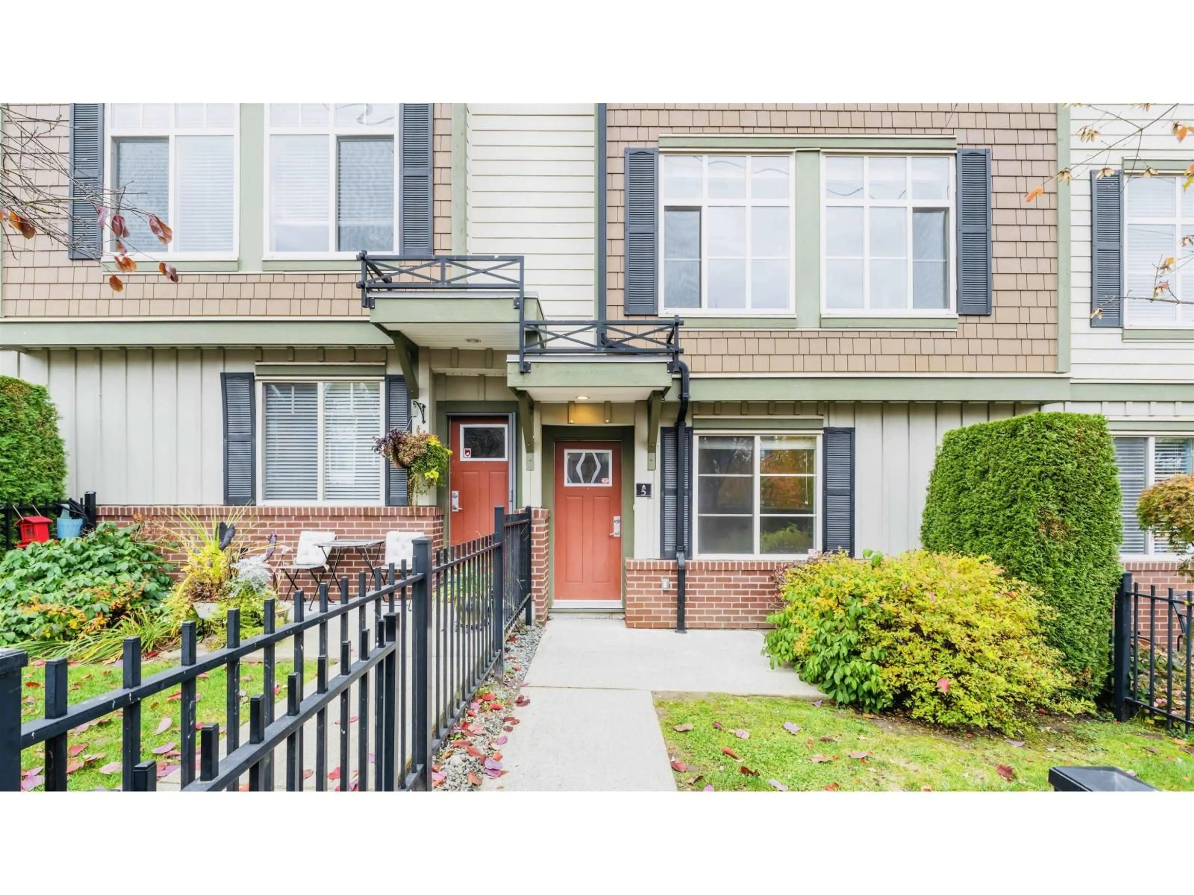 Unknown for 5 - 2845 156, Surrey British Columbia V3Z3Y3