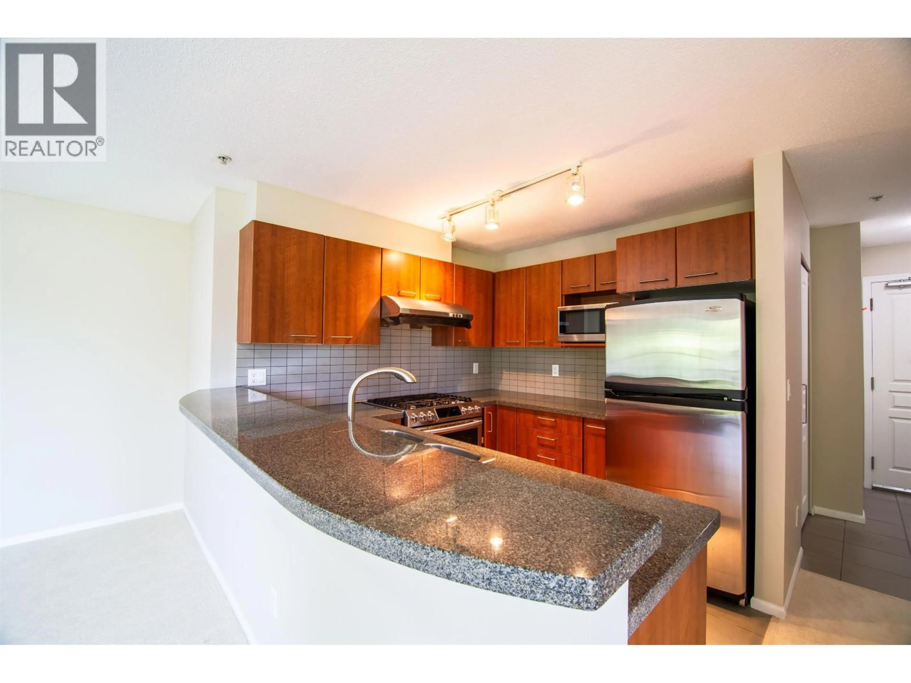 Standard kitchen, unknown for 476 - 9100 FERNDALE ROAD, Richmond British Columbia V6Y4L1