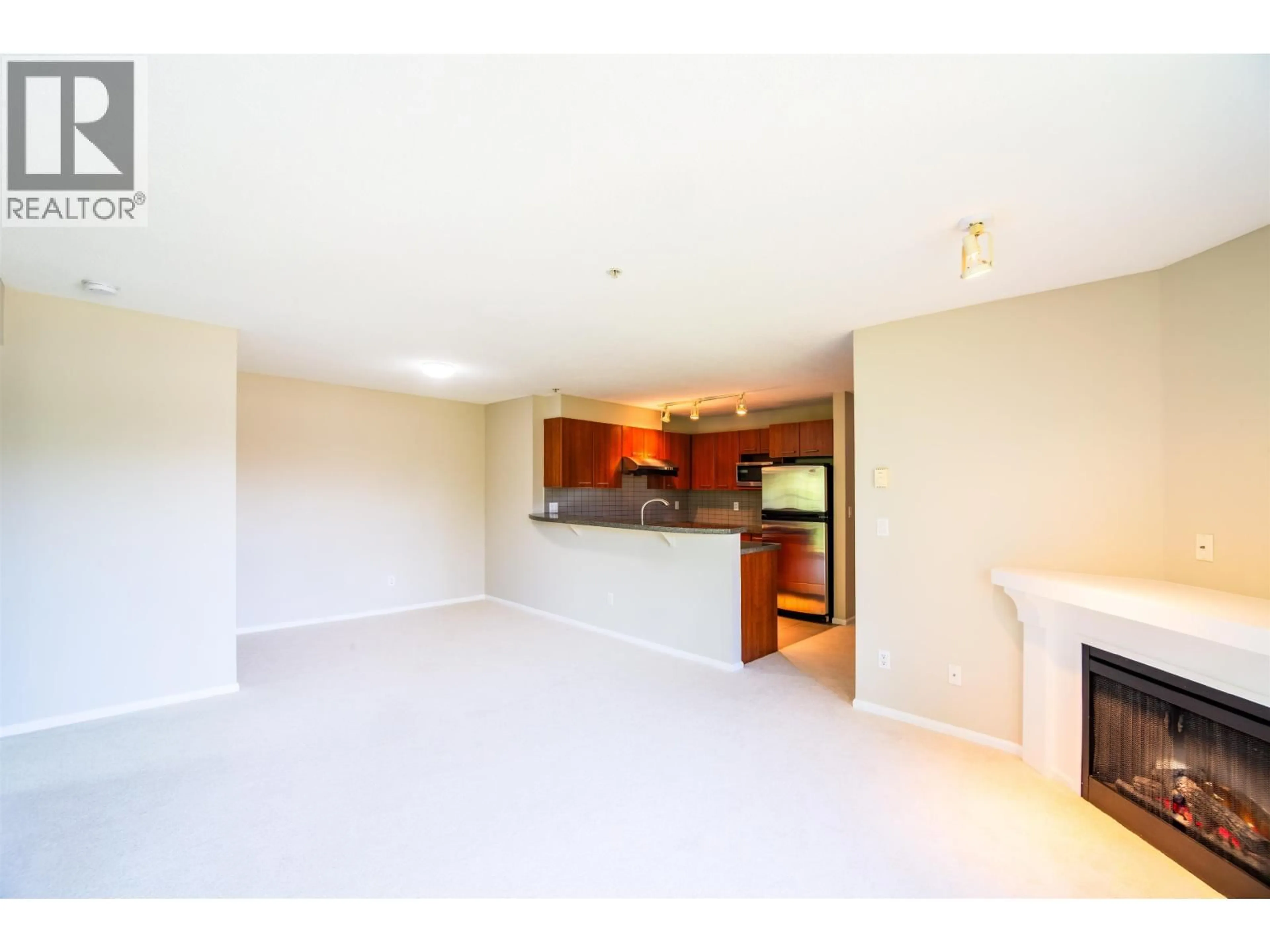 Unknown for 476 - 9100 FERNDALE ROAD, Richmond British Columbia V6Y4L1