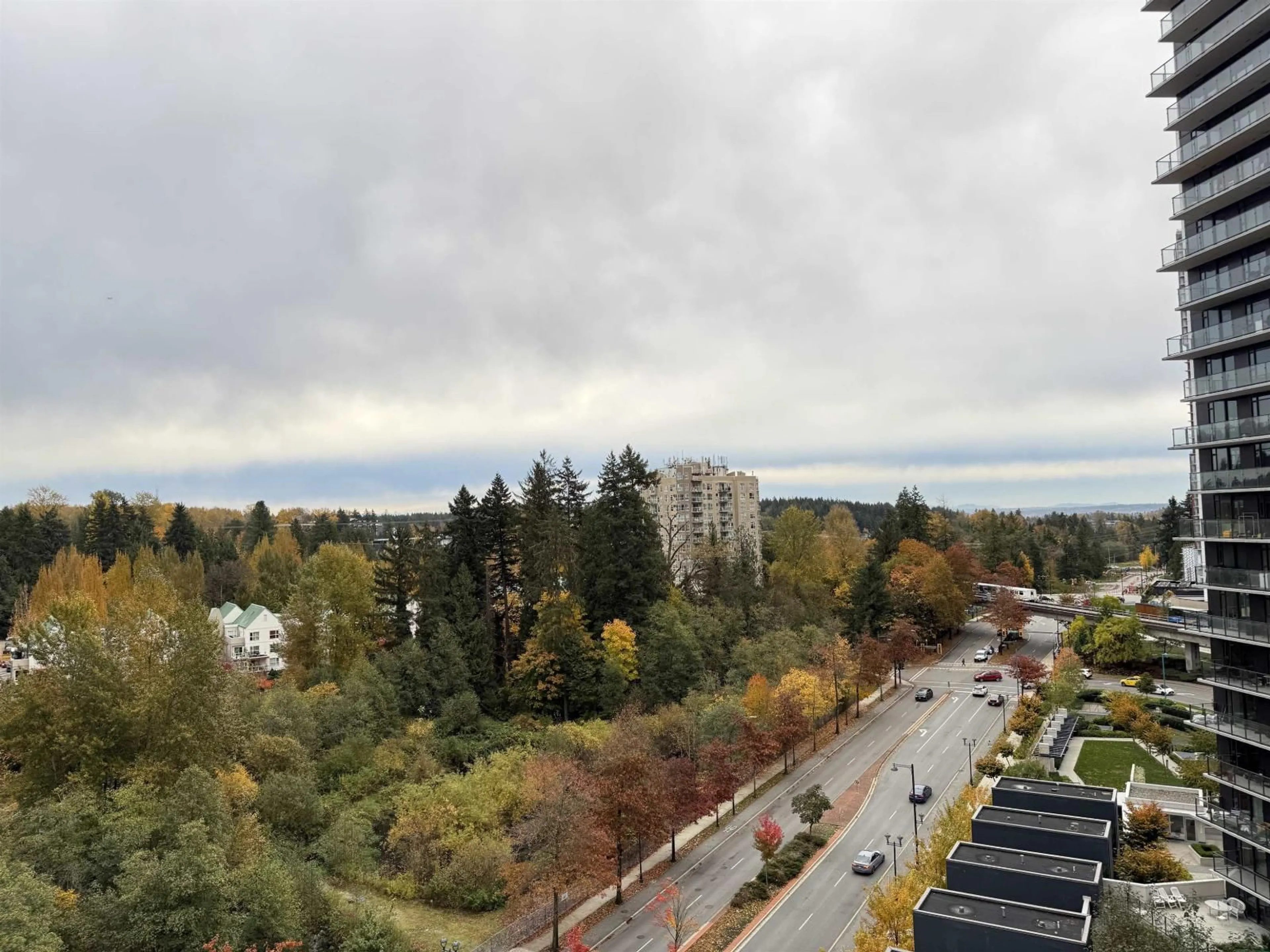 A pic from outside/outdoor area/front of a property/back of a property/a pic from drone, city buildings view from balcony for 1105 - 9981 WHALLEY, Surrey British Columbia V3T0G6