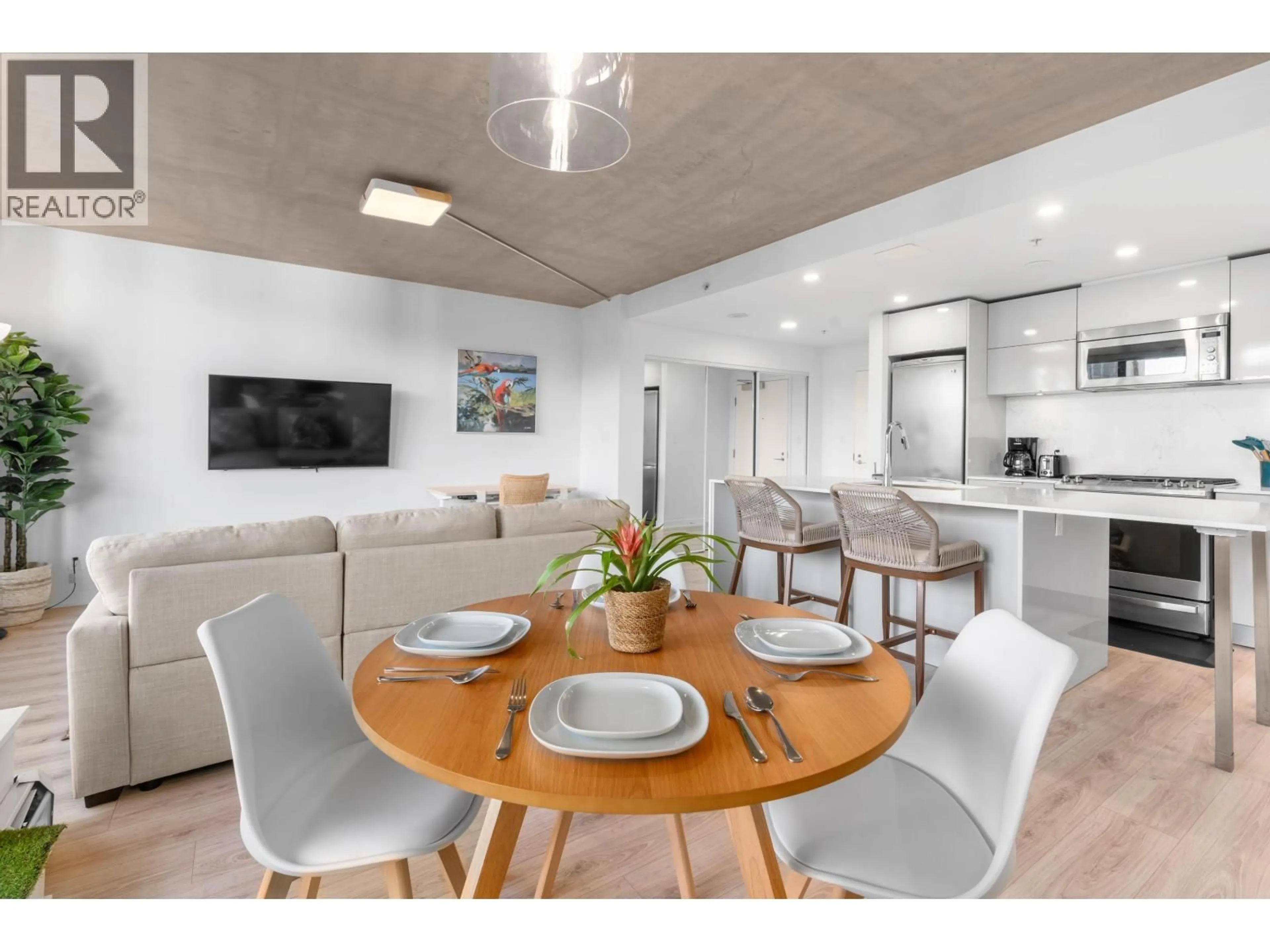 Open concept kitchen, unknown for 801 - 128 CORDOVA STREET, Vancouver British Columbia V6B0E6