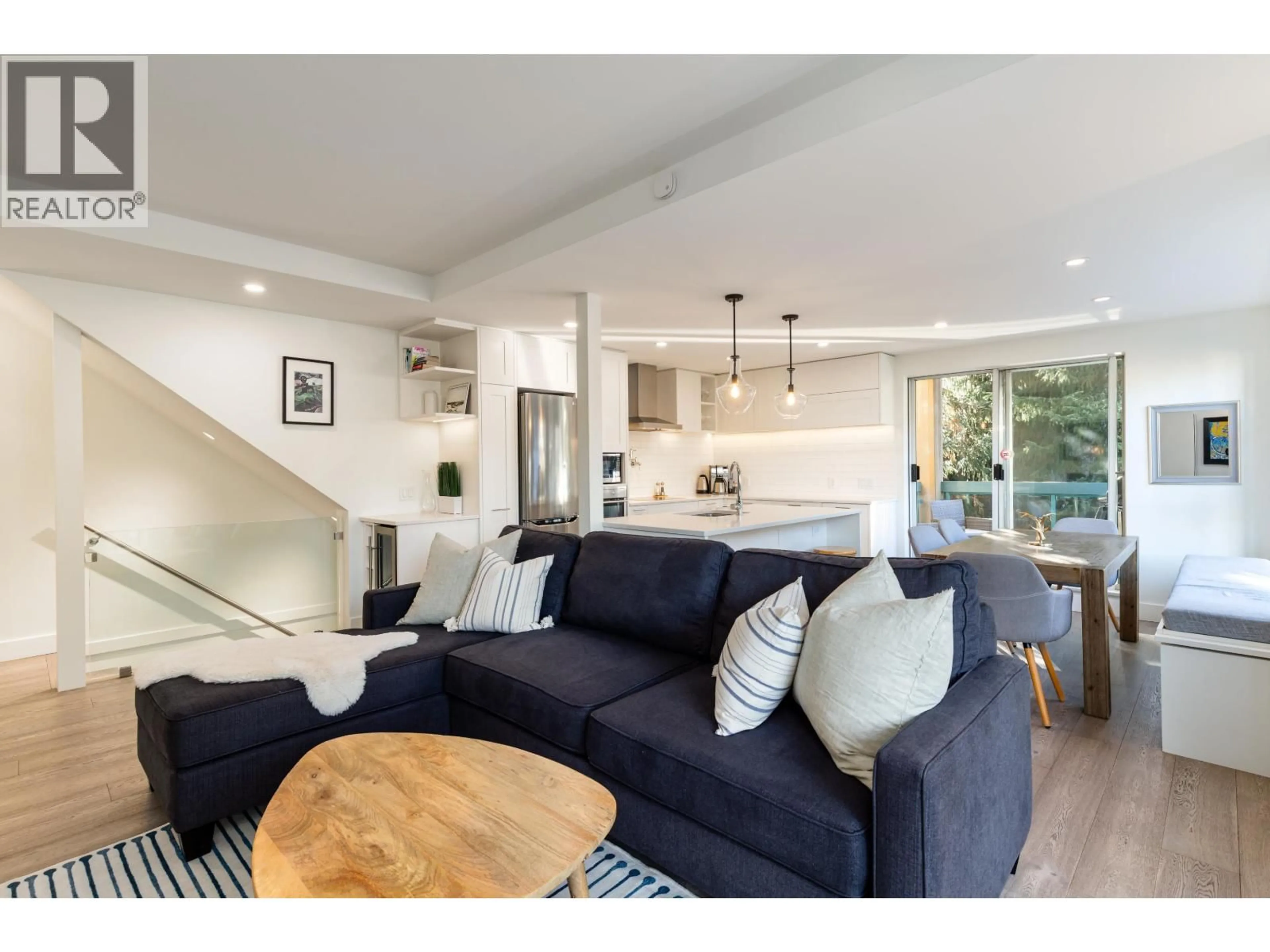 Living room with furniture, unknown for 209 - 4865 PAINTED CLIFF ROAD, Whistler British Columbia V8E1C8