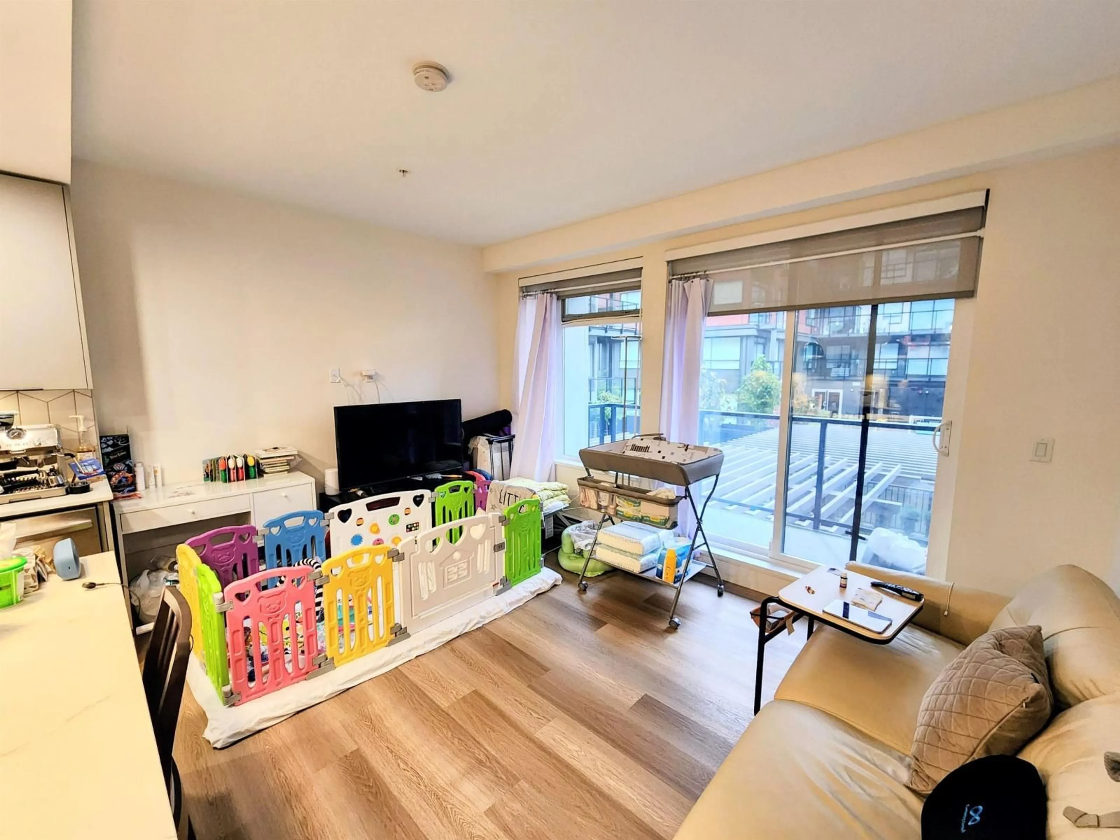 A pic of a room for 201 - 10778 138, Surrey British Columbia V3T0S5