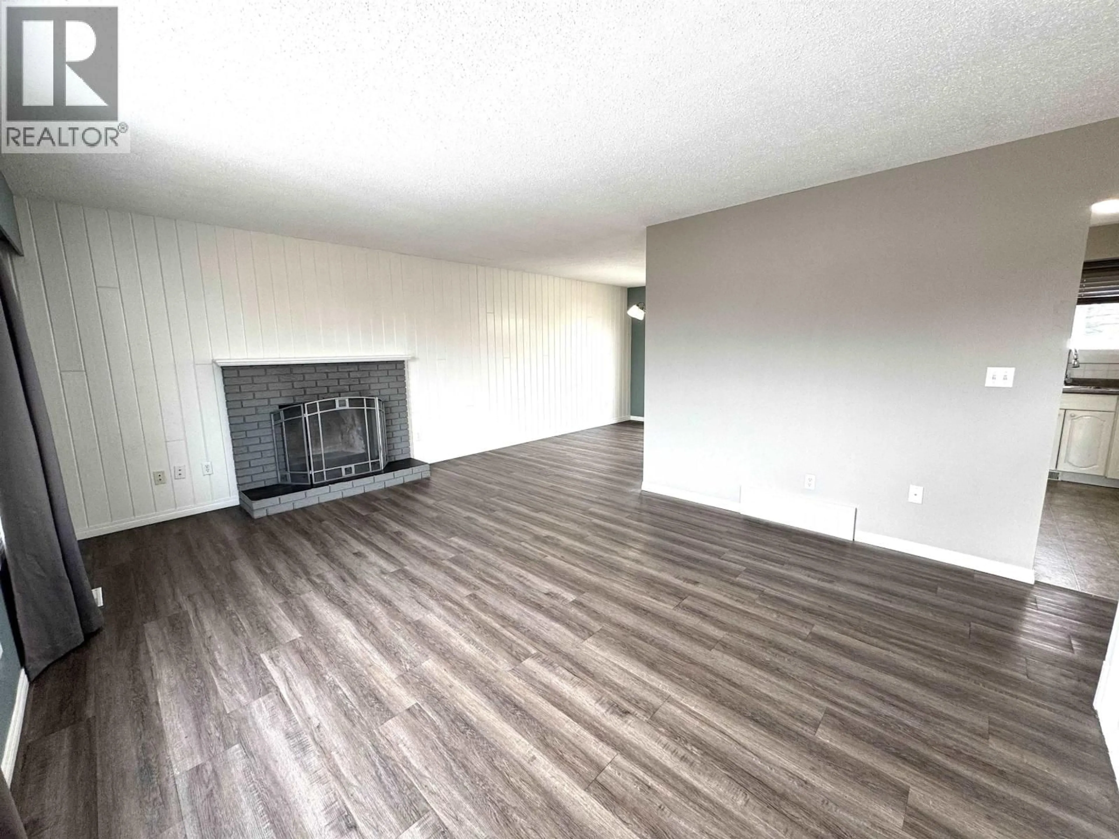 A pic of a room for 11224 92 STREET, Fort St. John British Columbia V1J4Y3