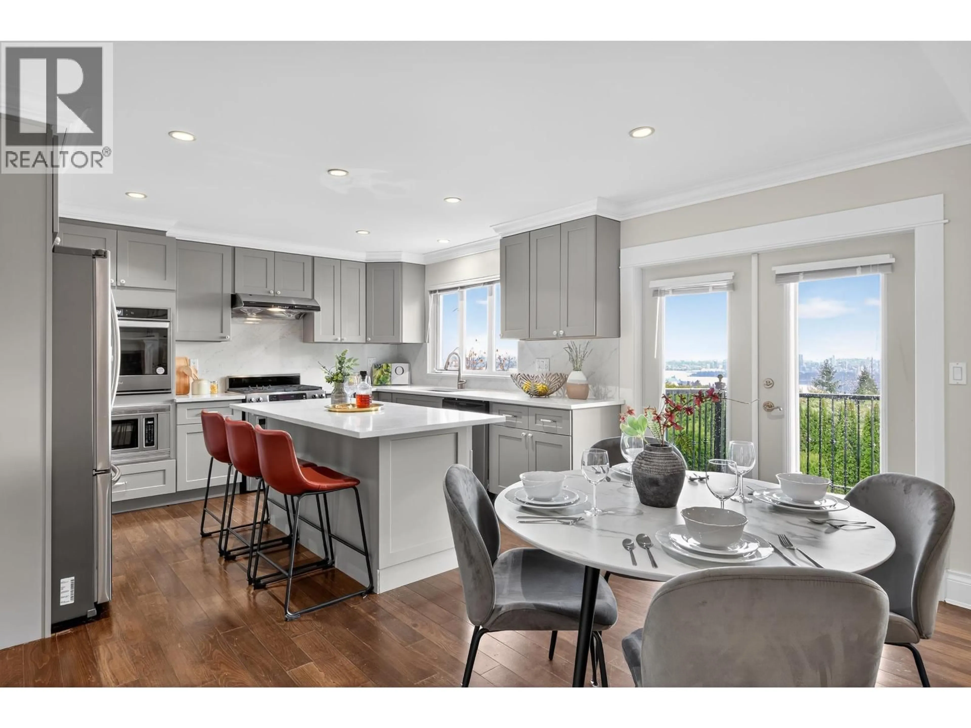 Open concept kitchen, unknown for 1314 CHARTWELL DRIVE, West Vancouver British Columbia V7S2R3