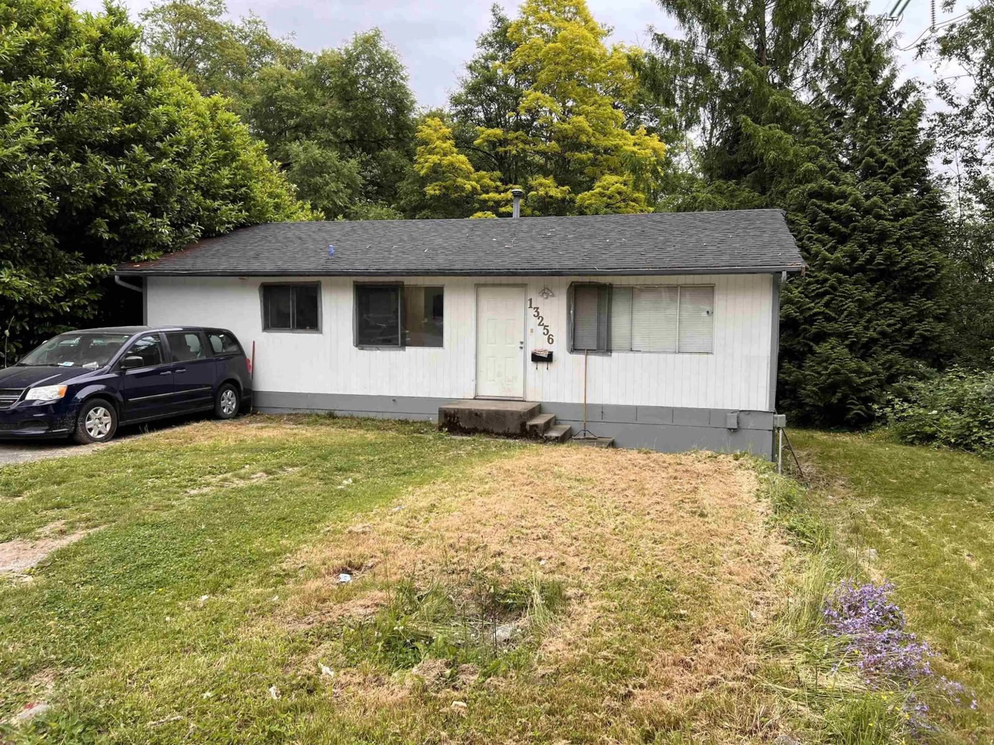 Unknown for 13256 SHAKESPEARE, Surrey British Columbia V3W6C9