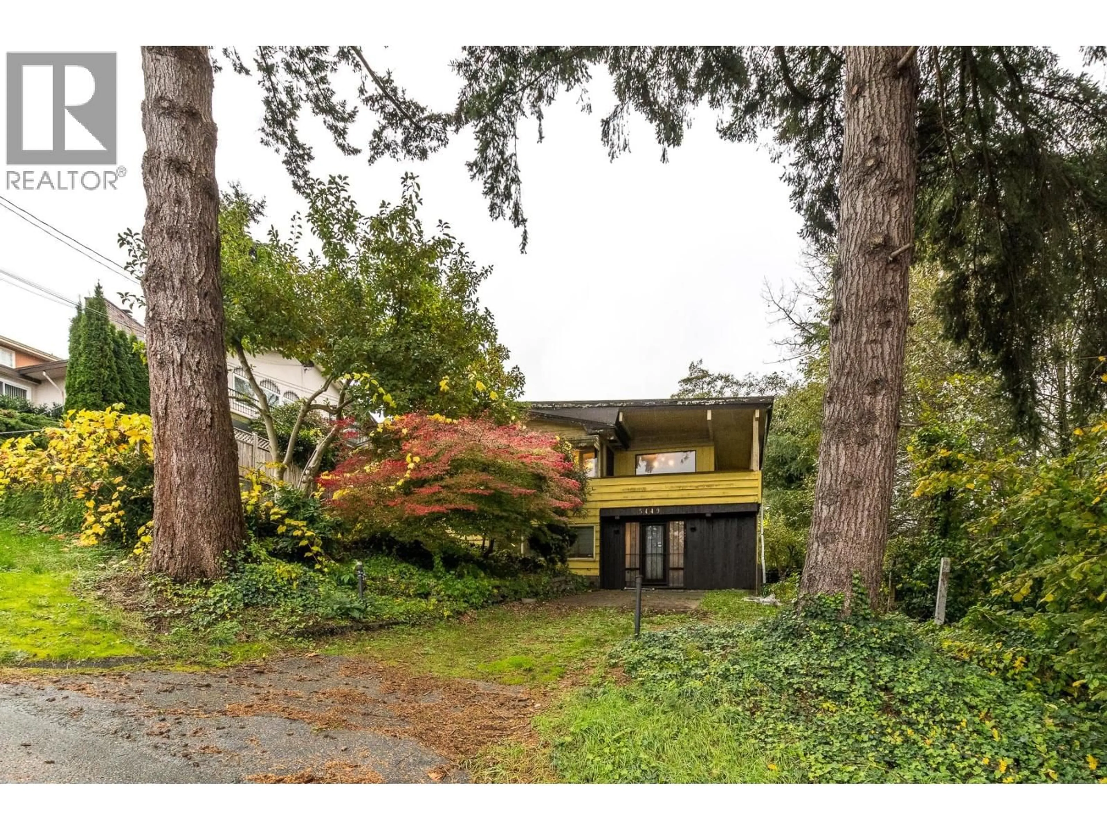 Unknown for 5449 ROYAL OAK AVENUE, Burnaby British Columbia V5H3N1