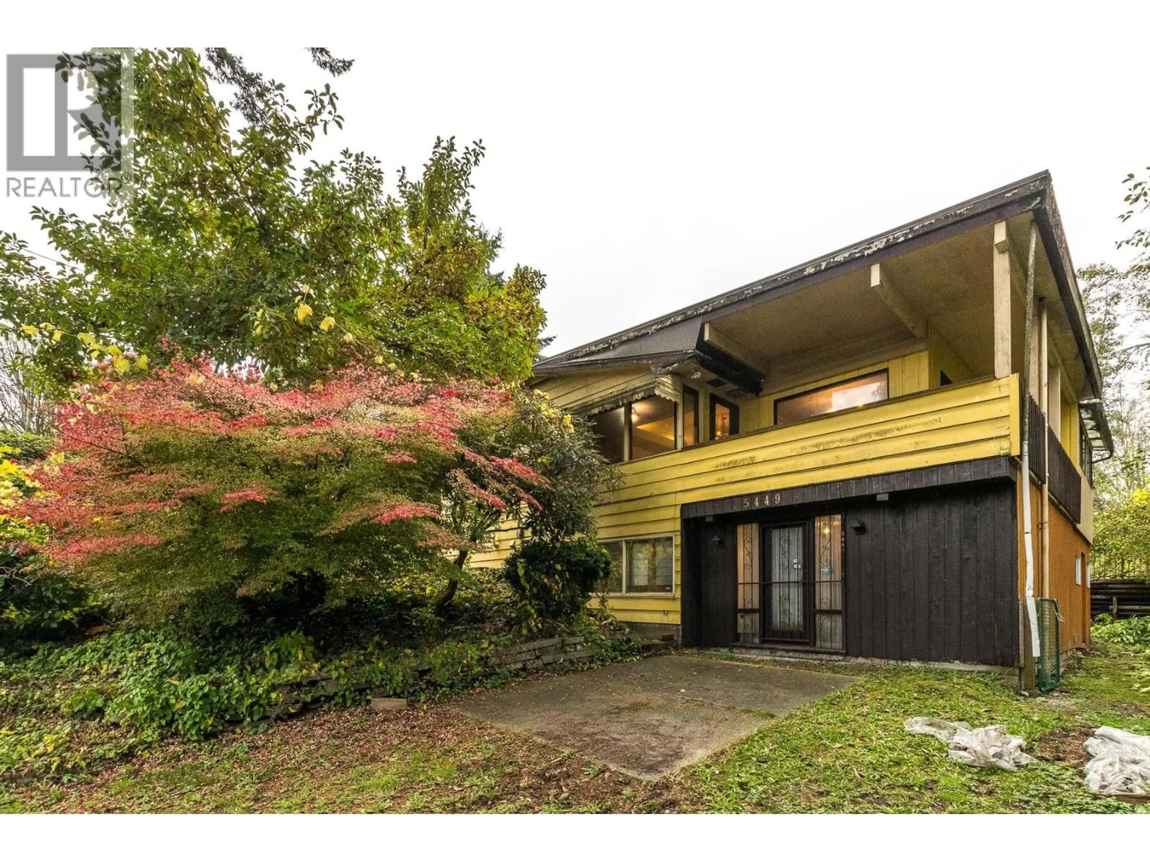 Unknown for 5449 ROYAL OAK AVENUE, Burnaby British Columbia V5H3N1