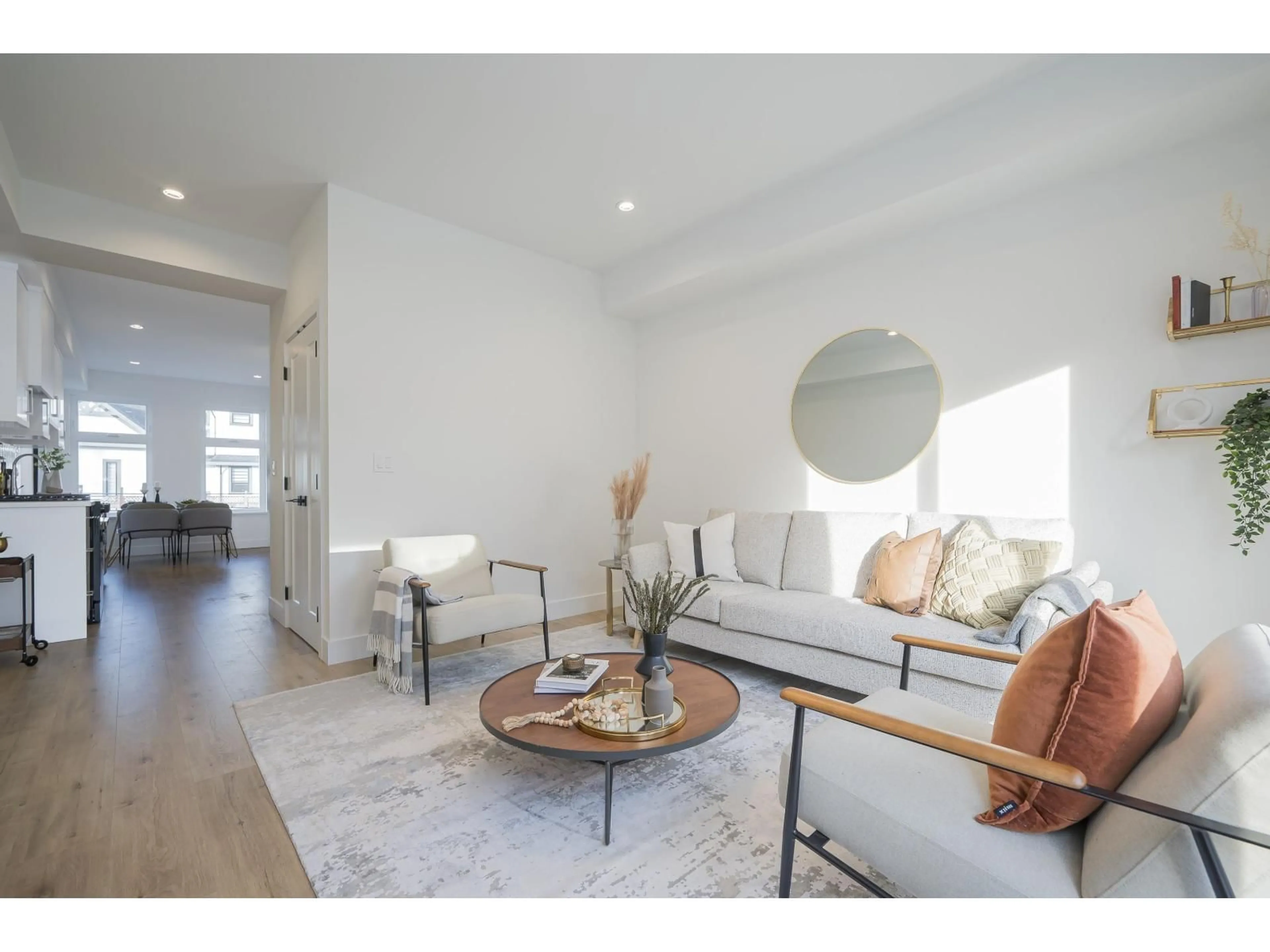 Living room with furniture, unknown for 6 - 12770 105, Surrey British Columbia V3V0H2