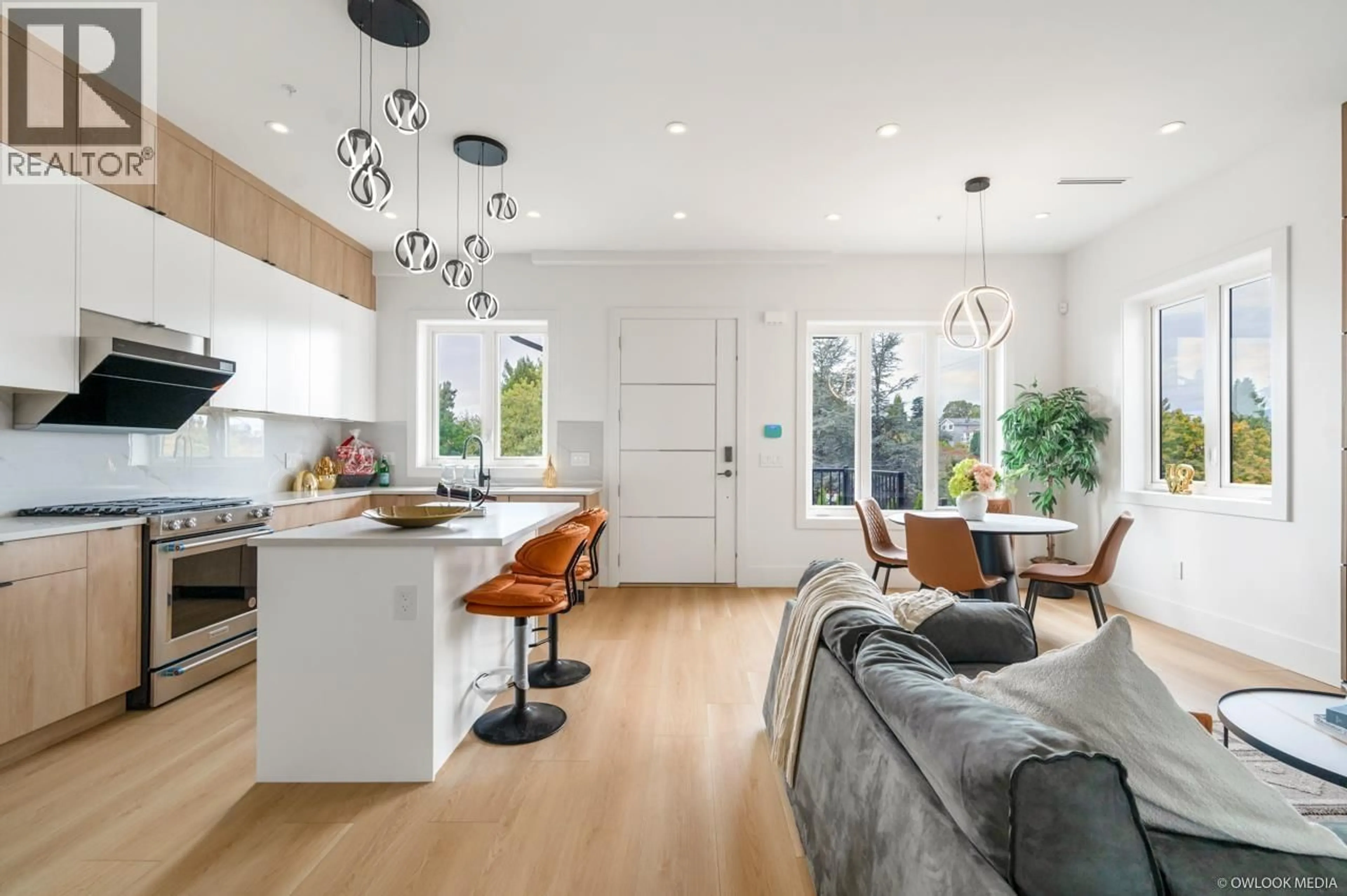 Open concept kitchen, unknown for 1 - 2124 RENFREW STREET, Vancouver British Columbia V5M3J5