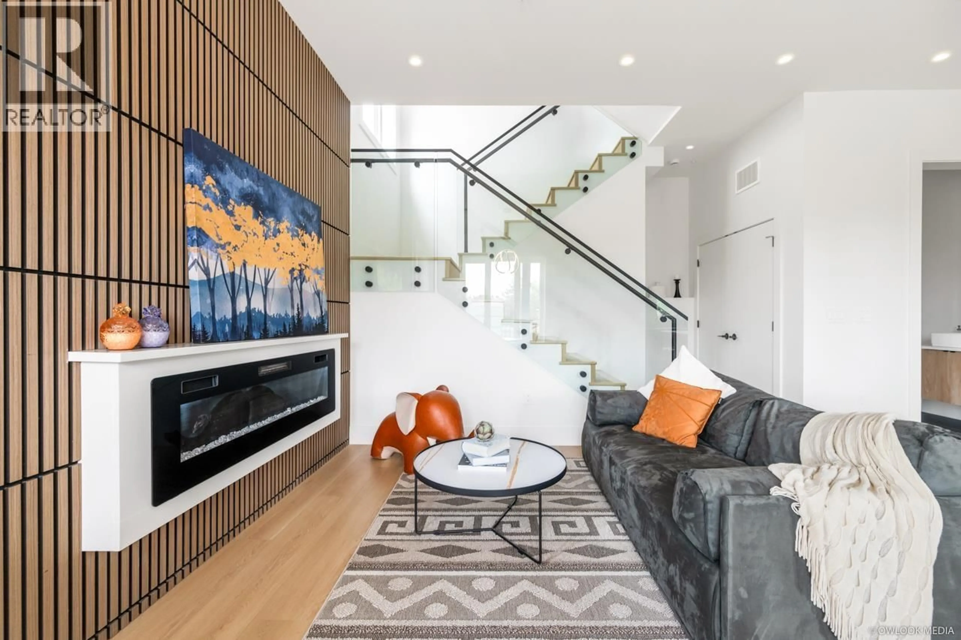 Home theater for 1 - 2124 RENFREW STREET, Vancouver British Columbia V5M3J5