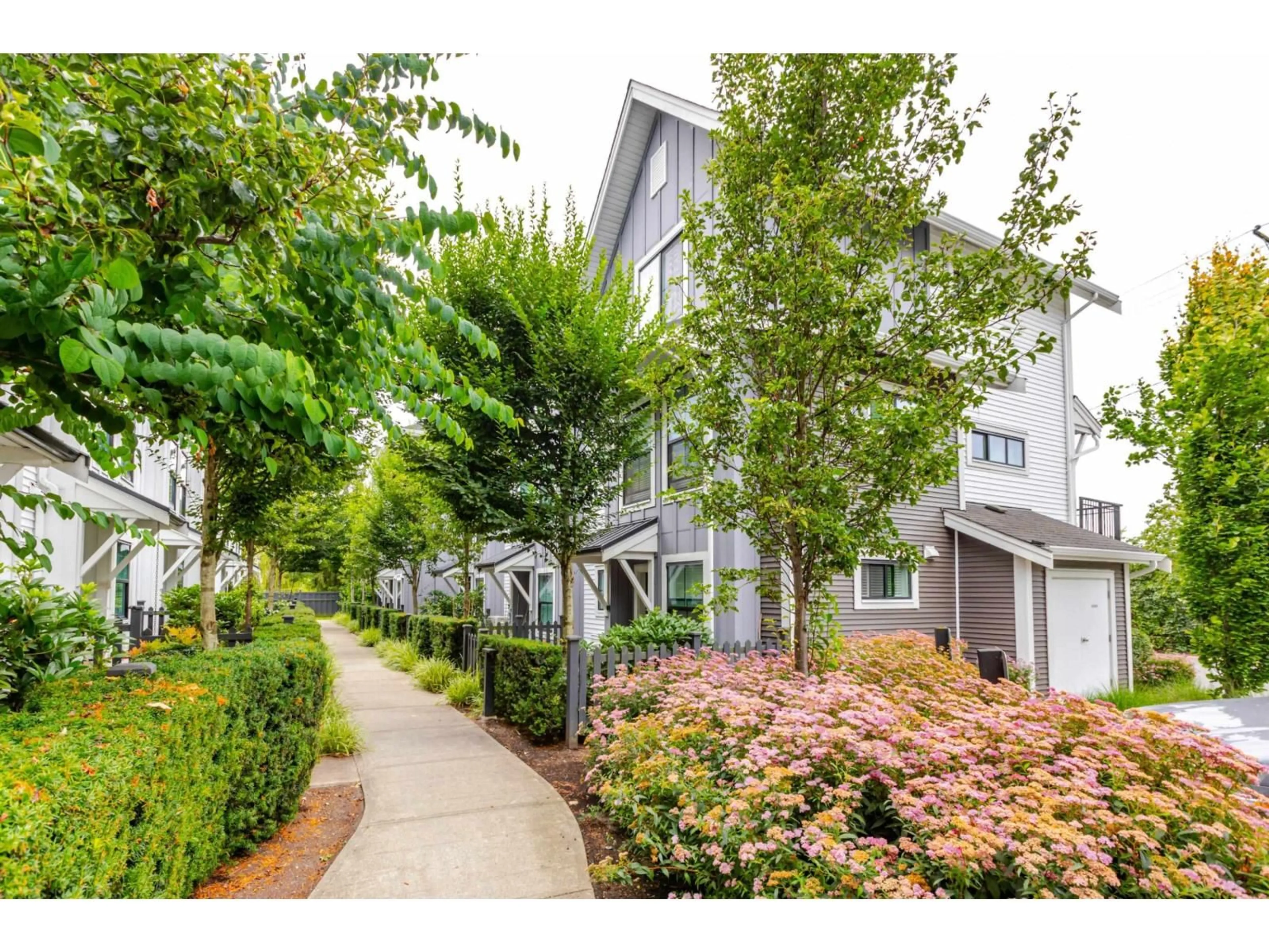 Unknown for 21 - 5945 176A, Surrey British Columbia V3S0A2