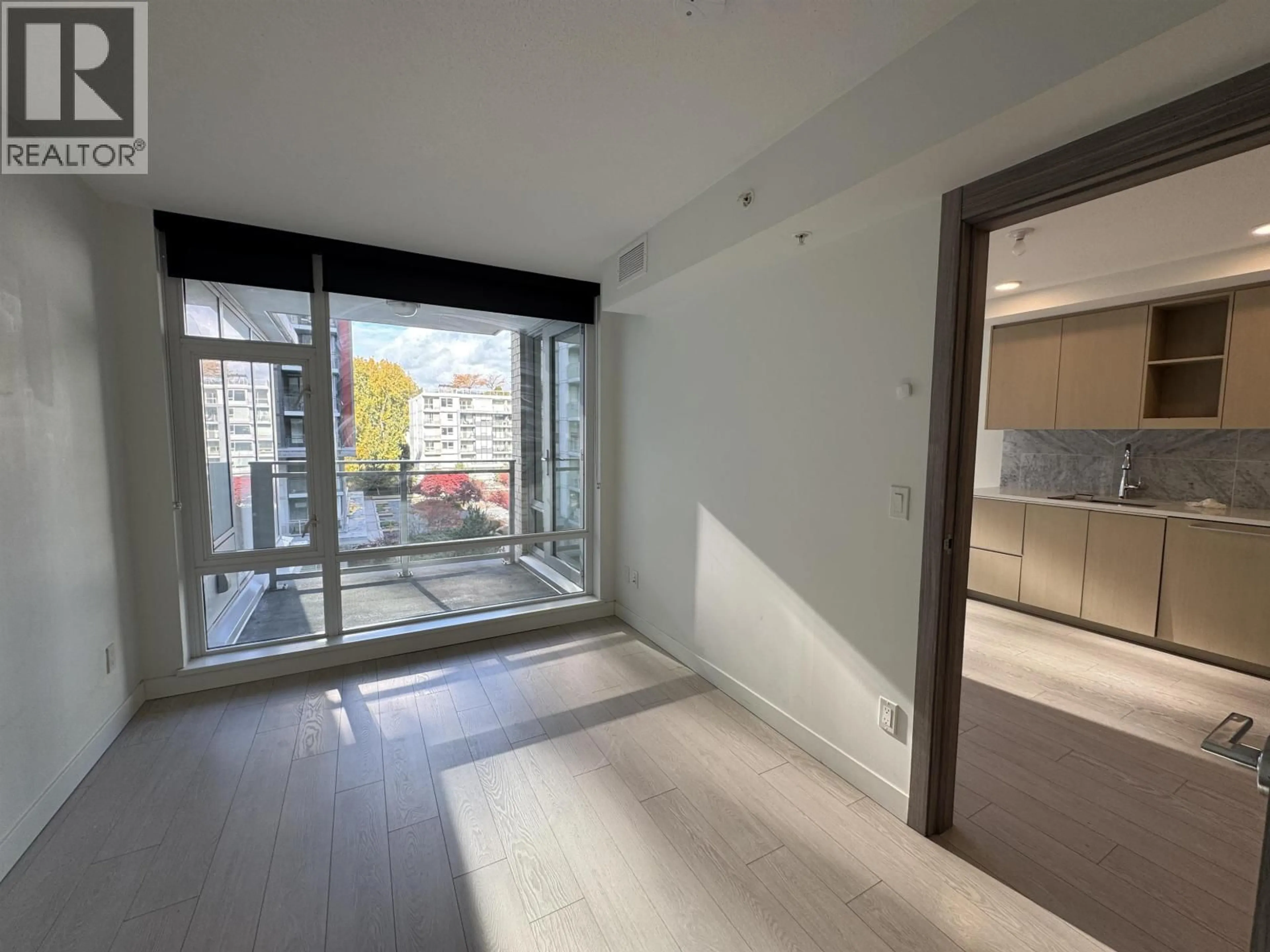 A pic of a room for 808 - 8800 HAZELBRIDGE WAY, Richmond British Columbia V6X0S3