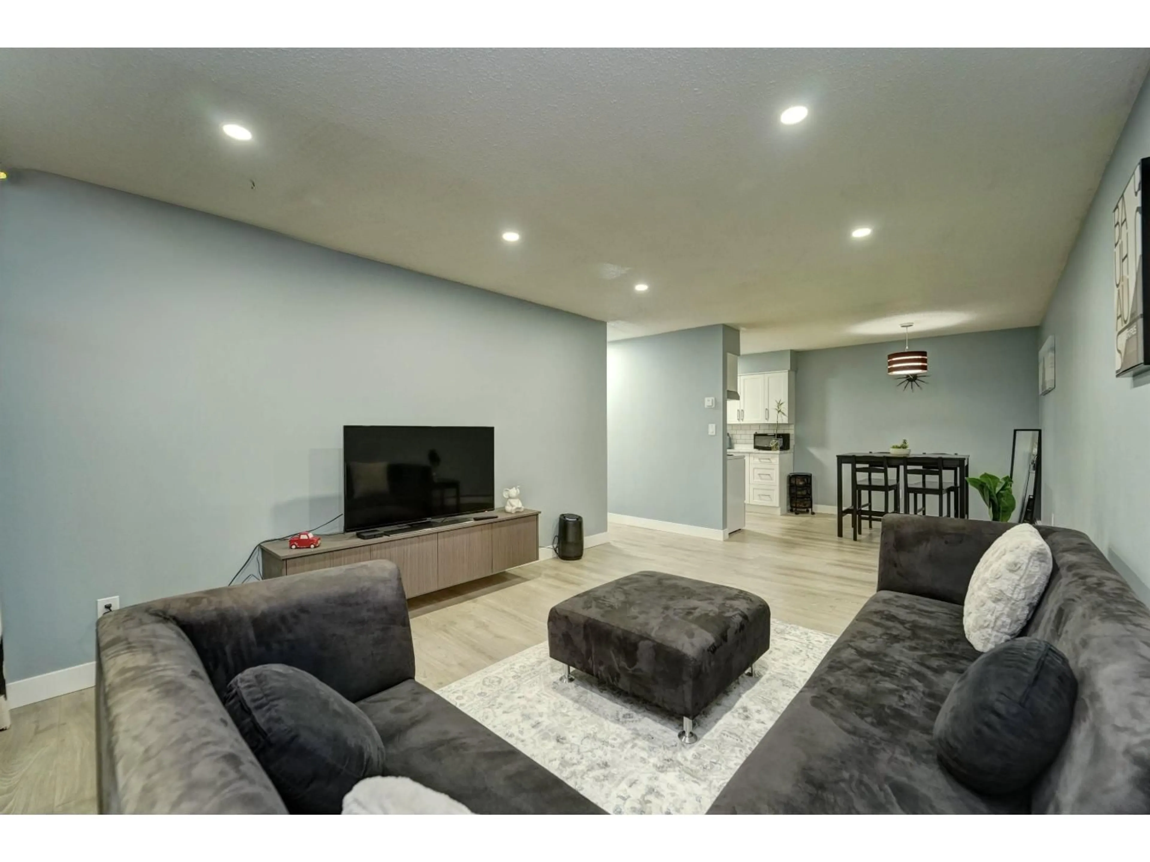 Unknown for 202 - 33450 GEORGE FERGUSON, Abbotsford British Columbia V2S2L8