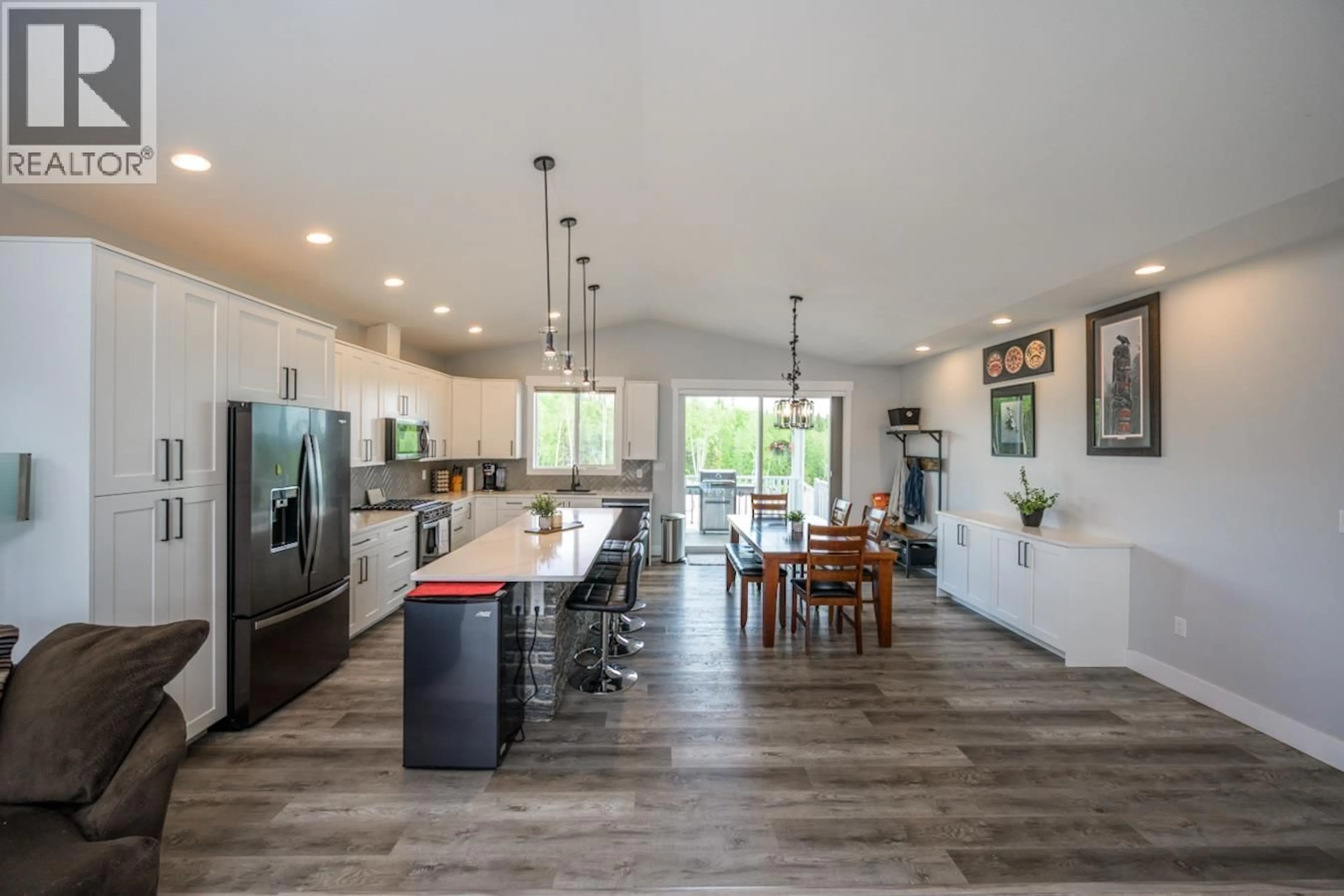 Open concept kitchen, unknown for 6260 ORBIN PLACE, Prince George British Columbia V2K4X8