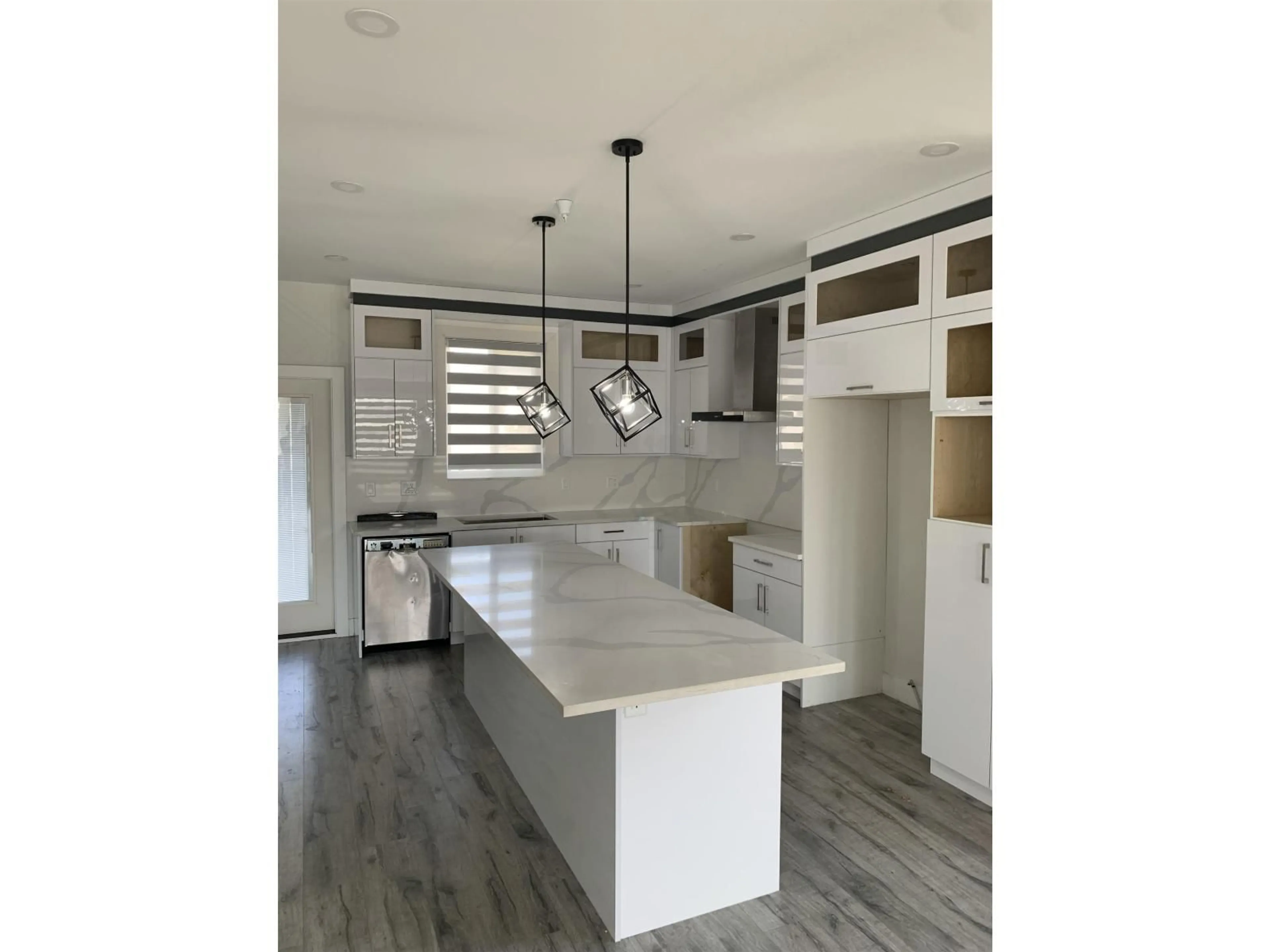 Open concept kitchen, unknown for 8850 ADACHI TERRACE, Mission British Columbia V4S1A4