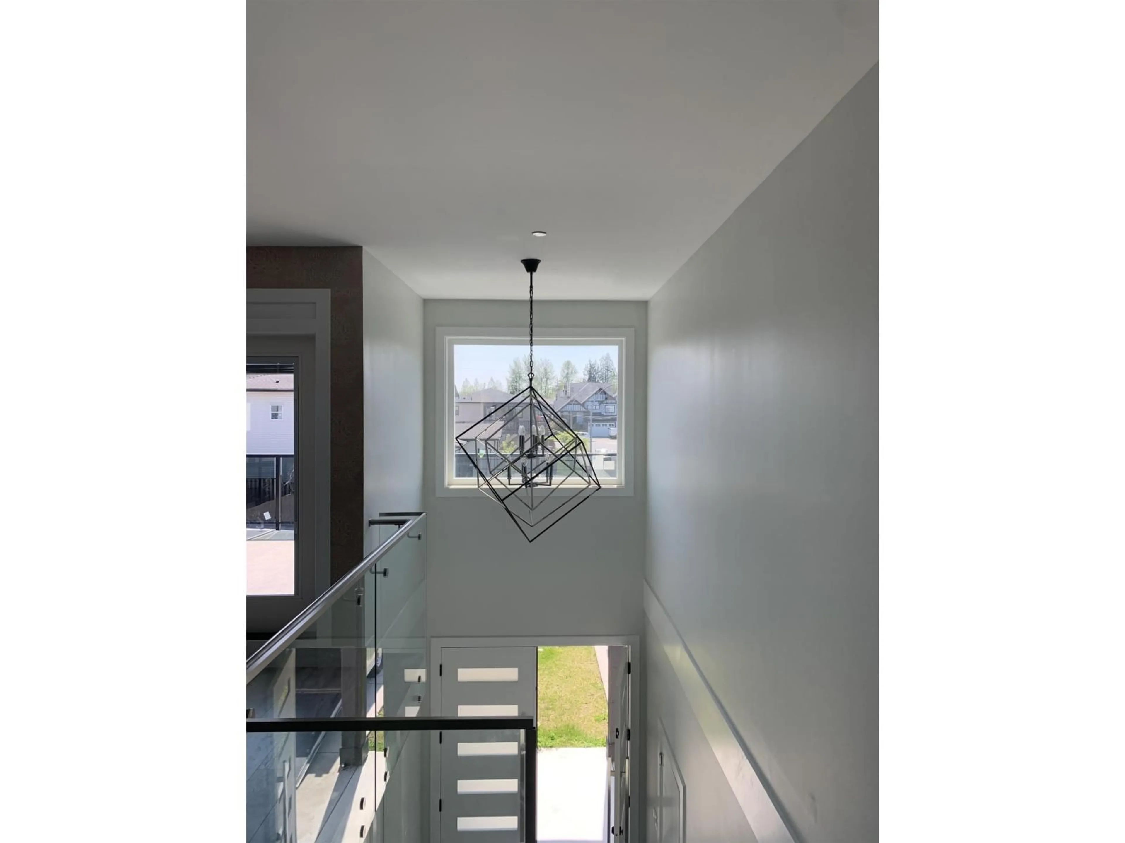 Indoor foyer for 8850 ADACHI TERRACE, Mission British Columbia V4S1A4