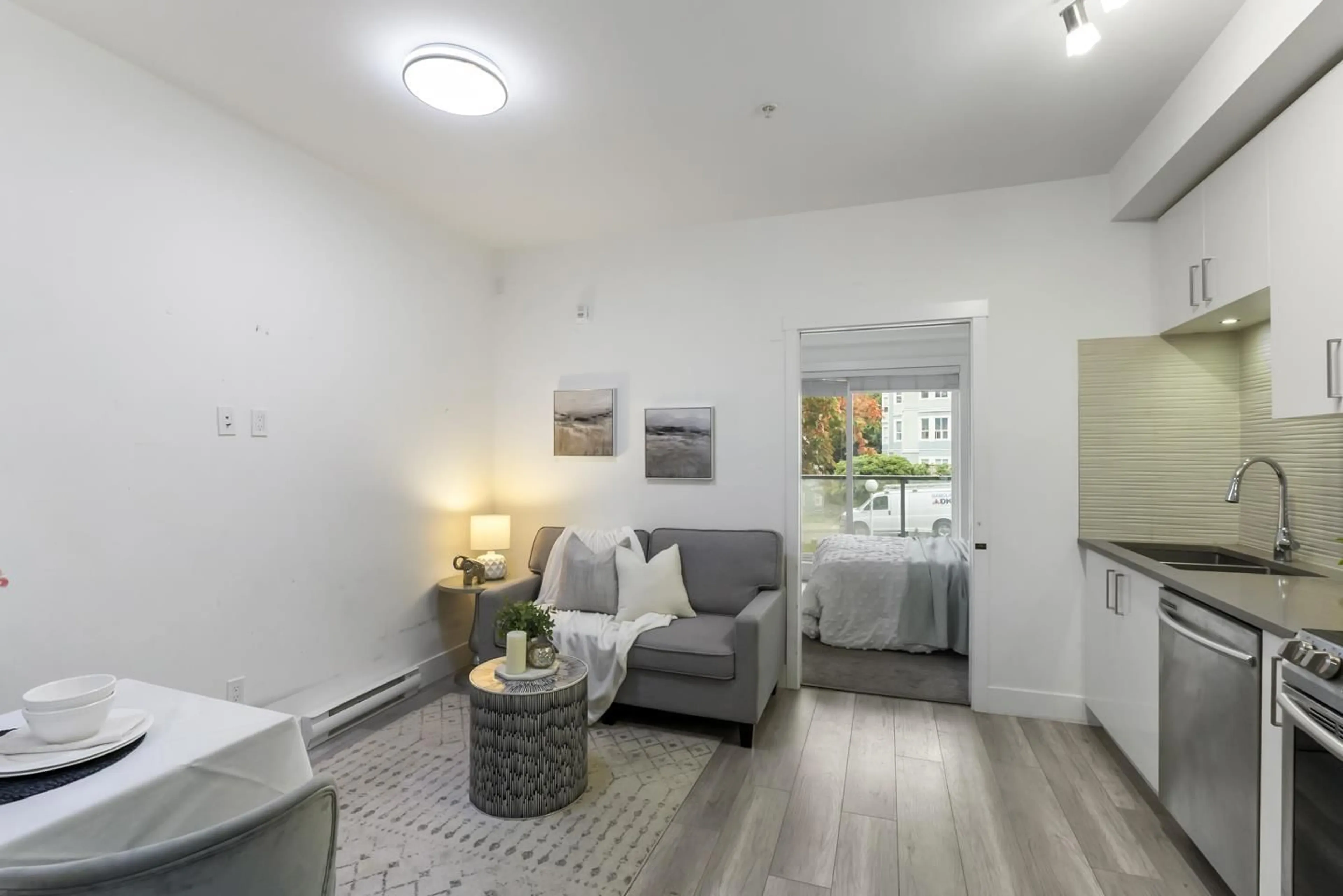 Living room with furniture, unknown for 109 - 9689 140, Surrey British Columbia V3T0P3