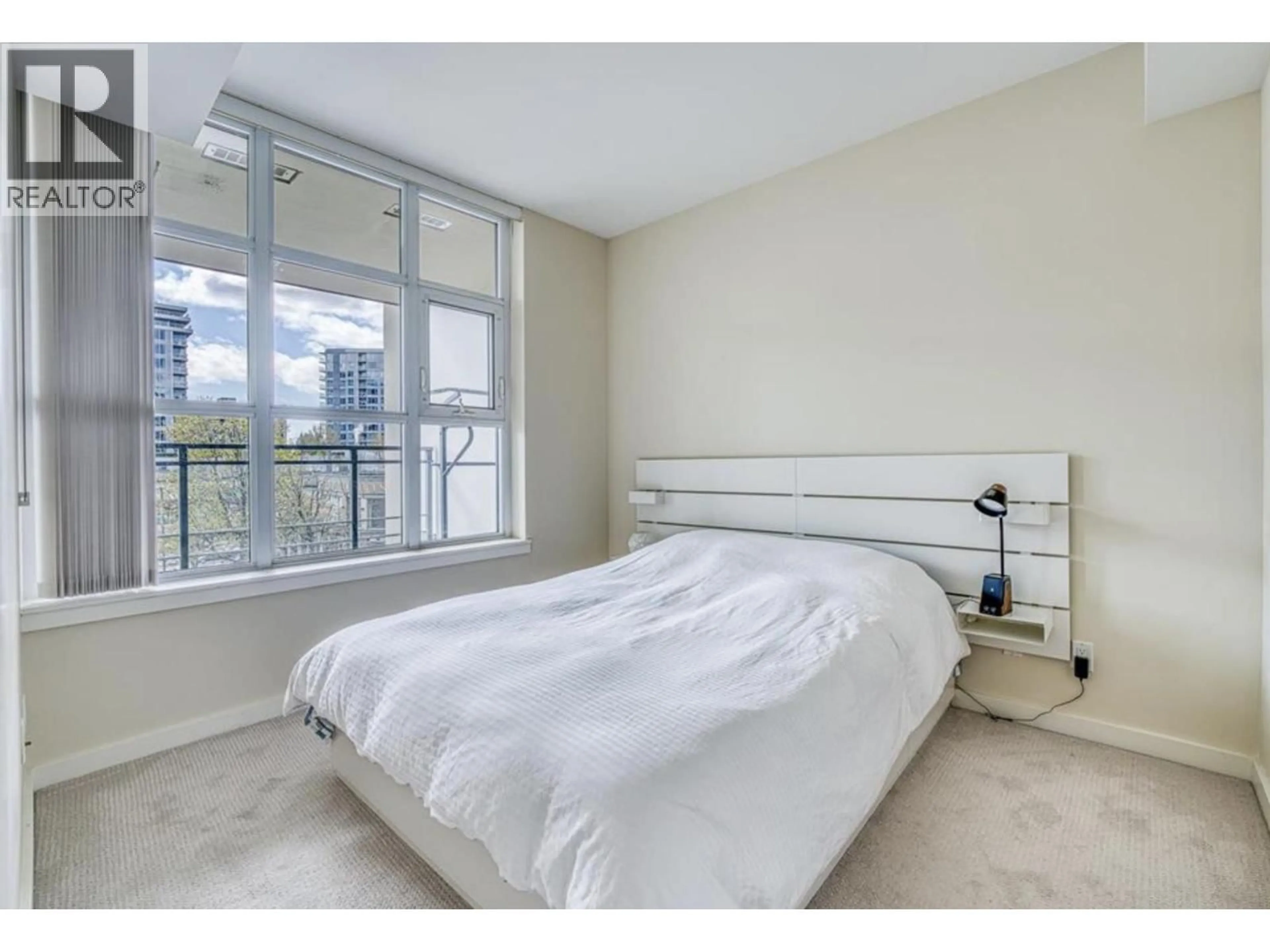 Bedroom with bed, unknown for 305 - 8633 CAPSTAN WAY, Richmond British Columbia V6X0N5