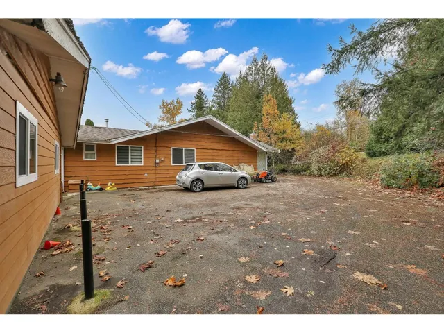 7913 192 STREET, Surrey 5