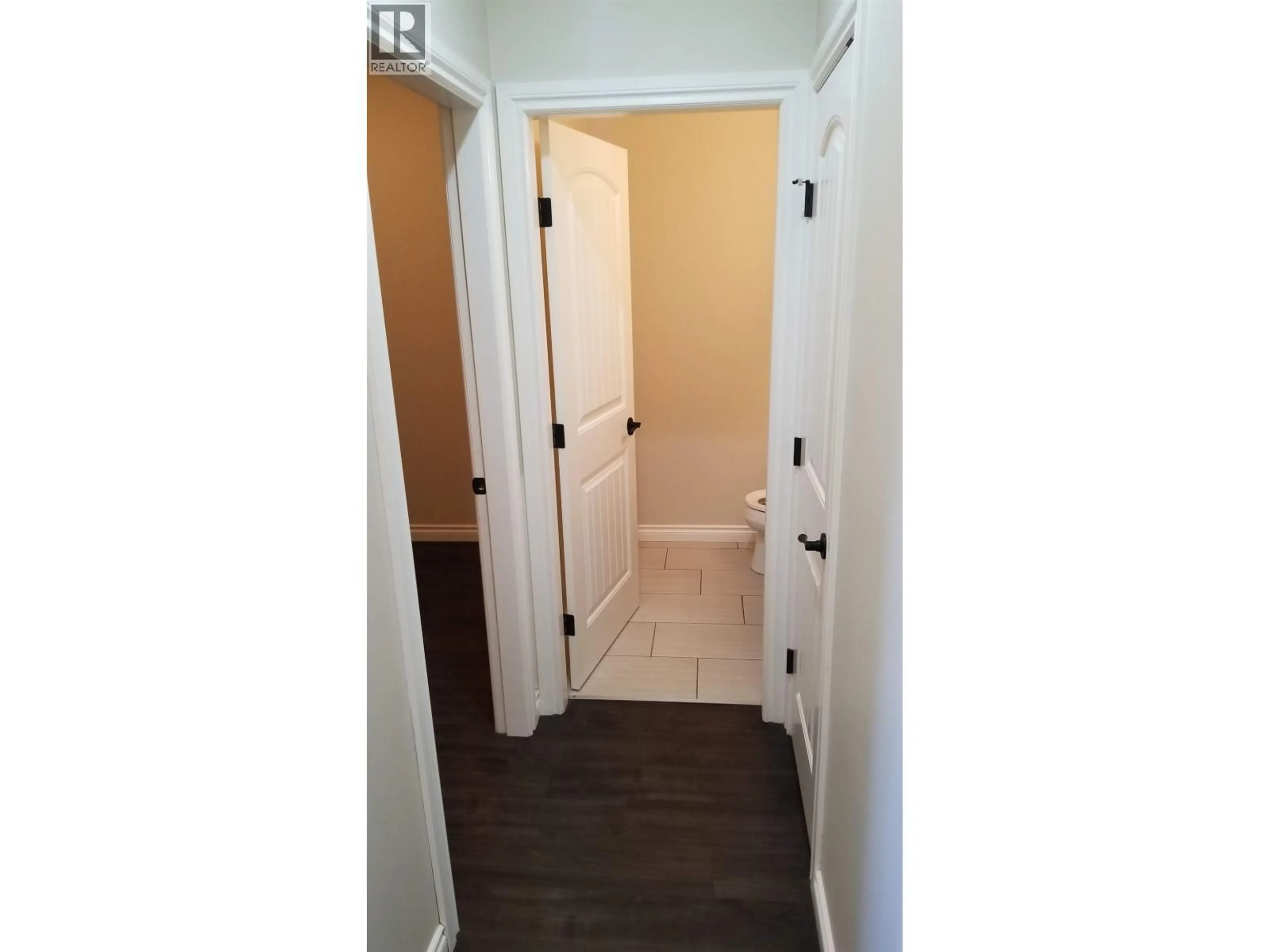 Indoor entryway for 8312 87 AVENUE, Fort St. John British Columbia V1J0K8