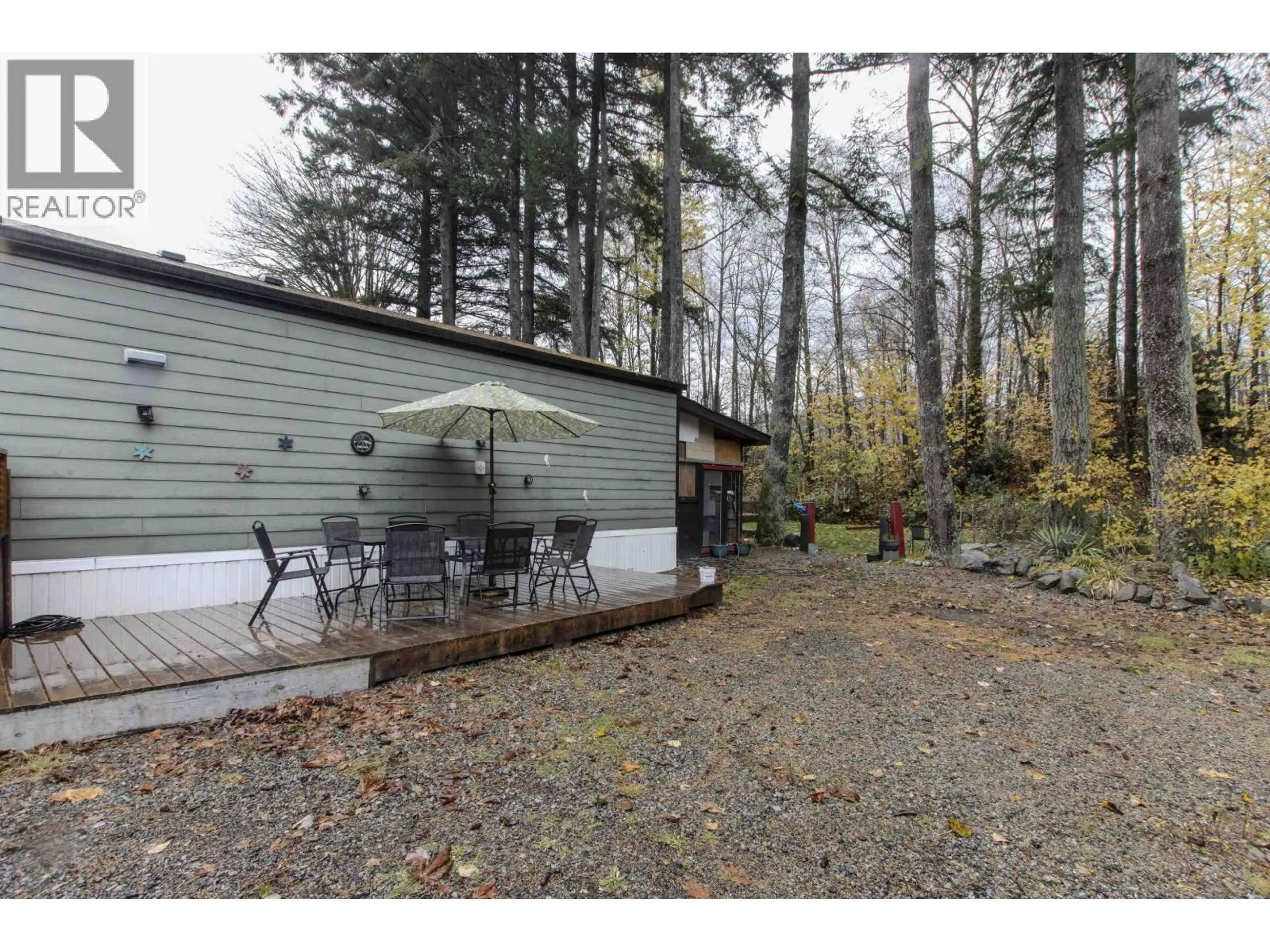 Patio, forest/trees view for 15 - 39884 GOVERNMENT ROAD, Squamish British Columbia V8B0A1