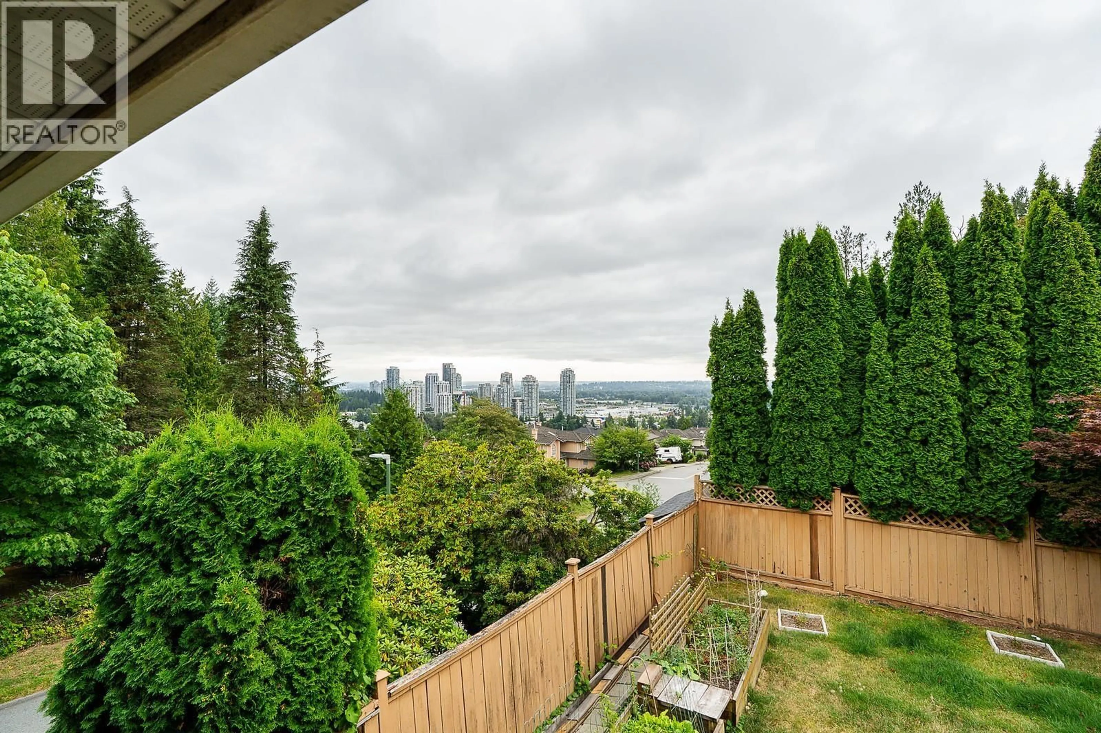 Patio, unknown for 2640 MCLAUGHLIN COURT, Coquitlam British Columbia V3B6K4