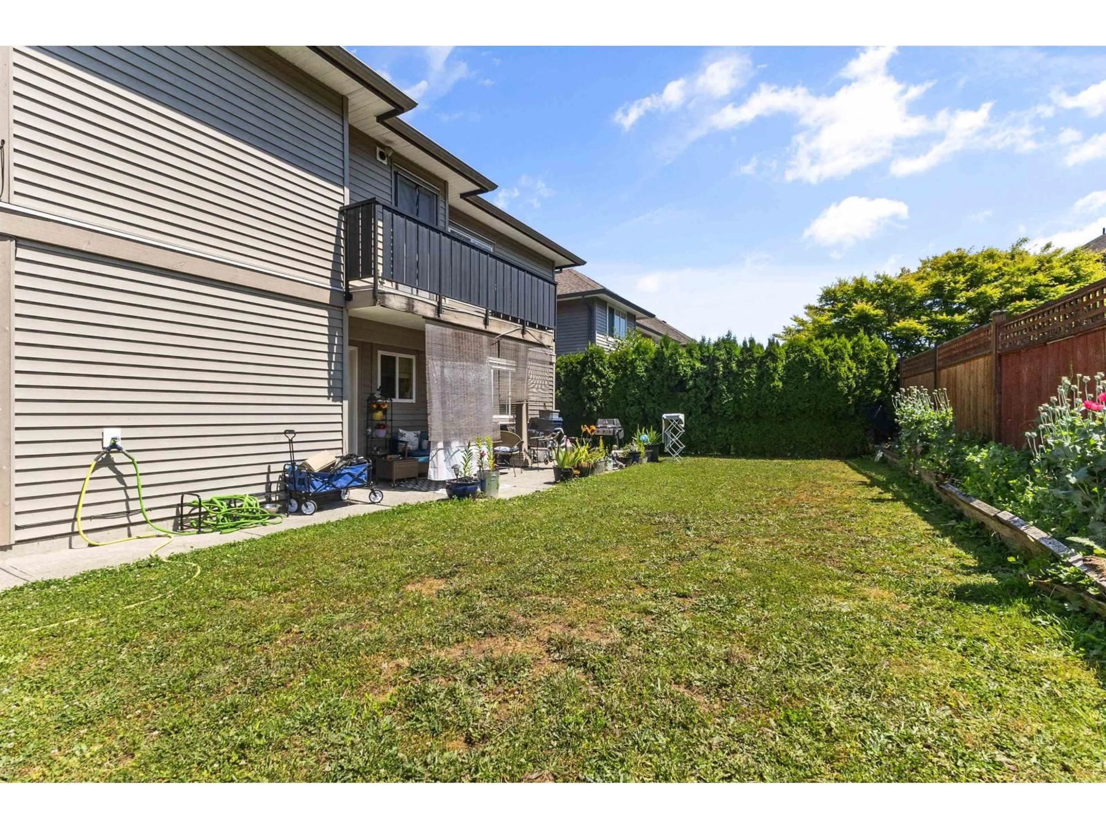 Patio, street for 32514 CARTER, Mission British Columbia V4S0A9