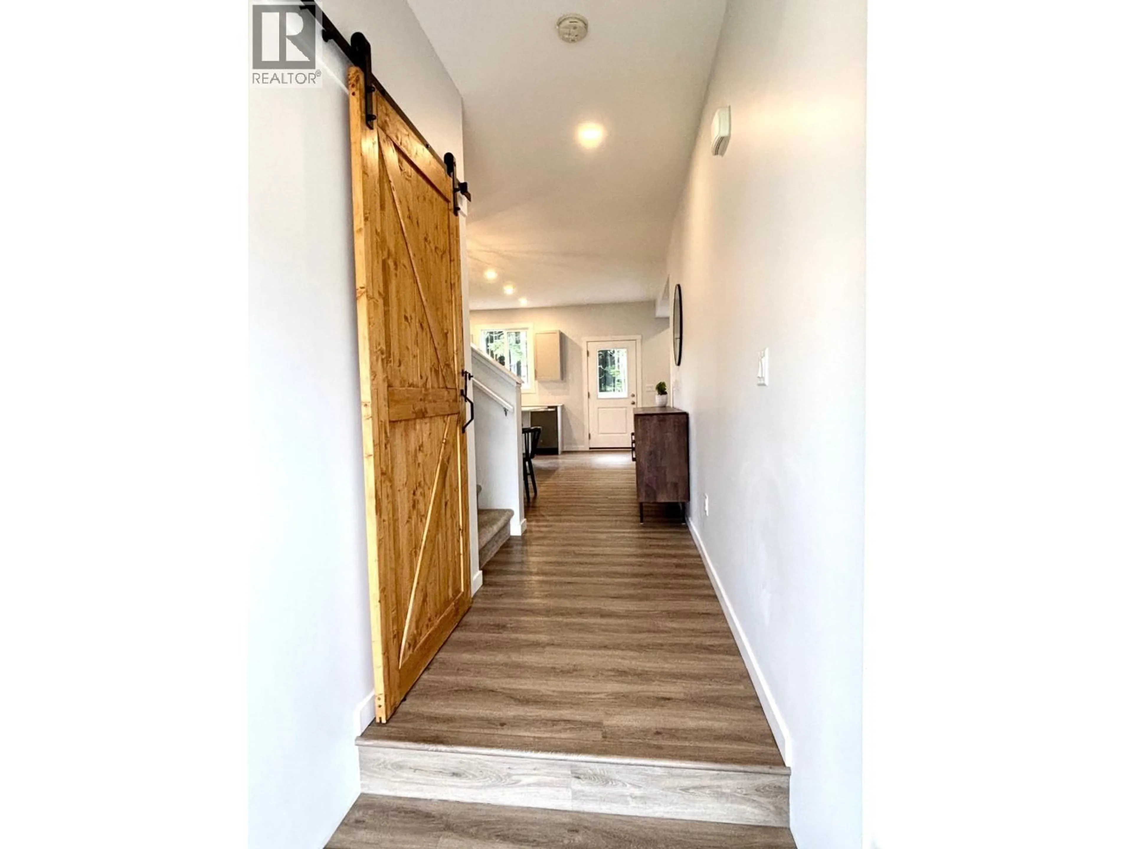 Indoor entryway for 3804 WIRTL STREET, Terrace British Columbia V8G0K7