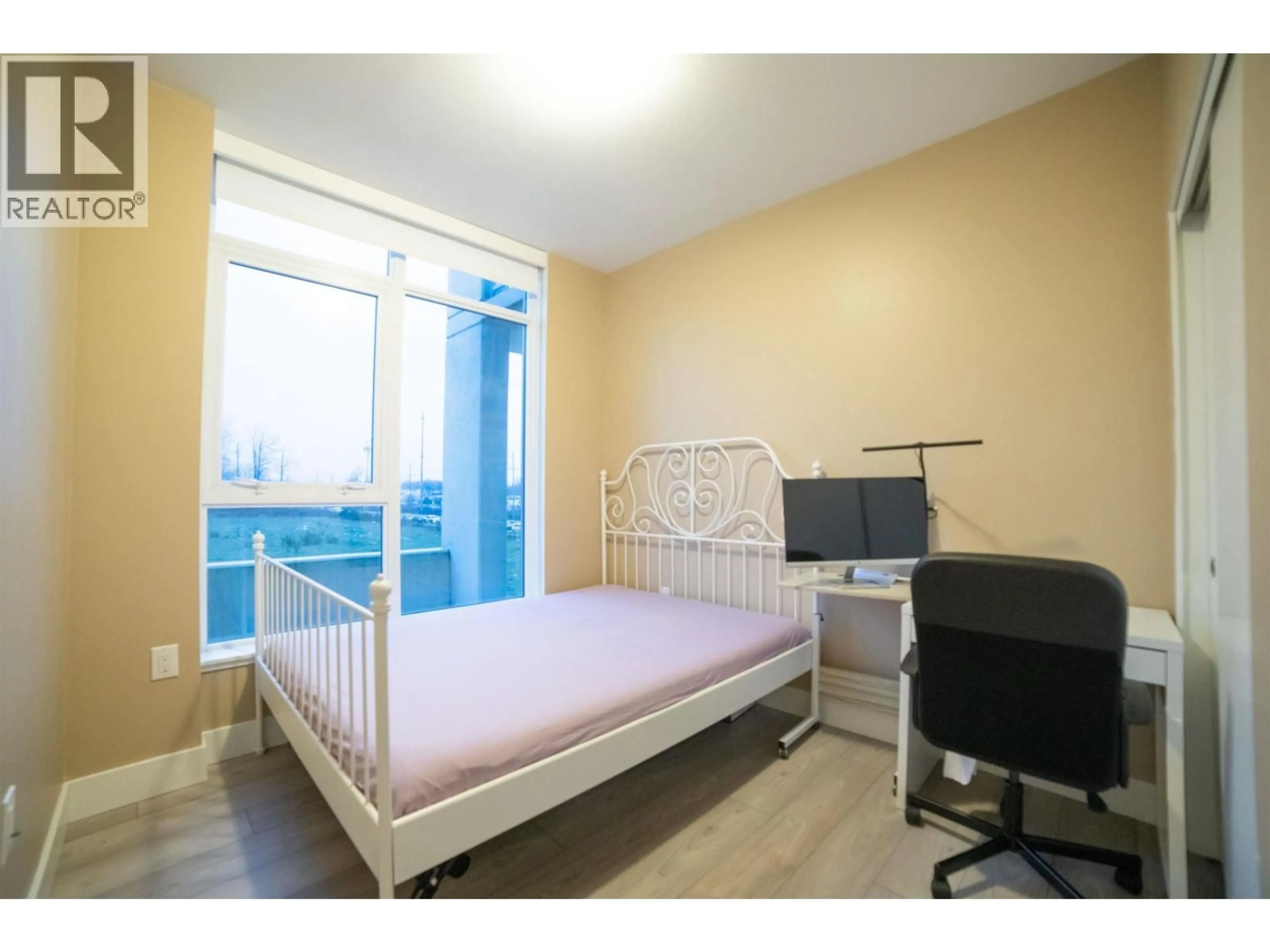 Bedroom with bed, unknown for 201 - 3581 KENT AVENUE, Vancouver British Columbia V5S0H6