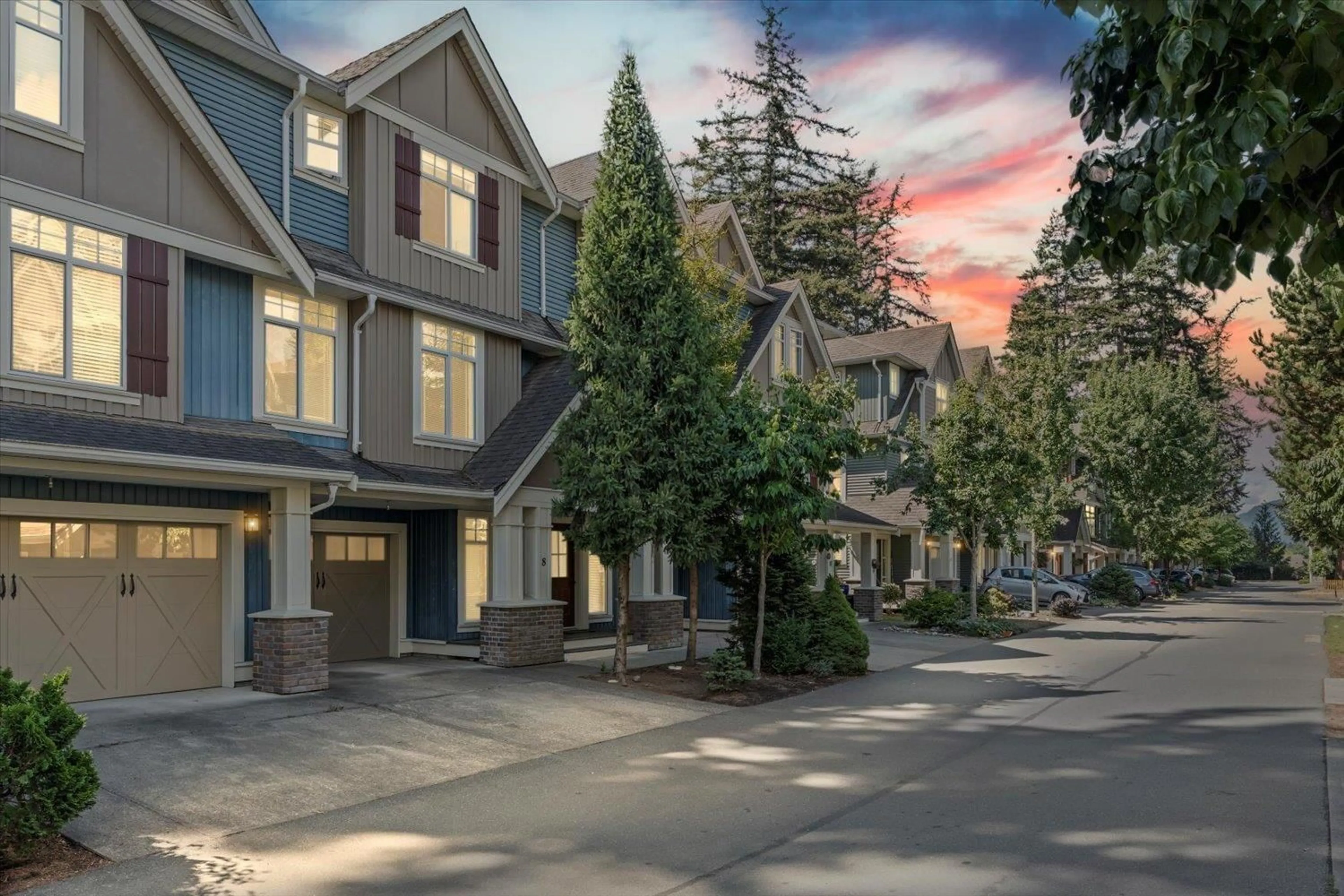 Patio, street for 8 - 5837 SAPPERS WAY, Chilliwack British Columbia V2R0G4