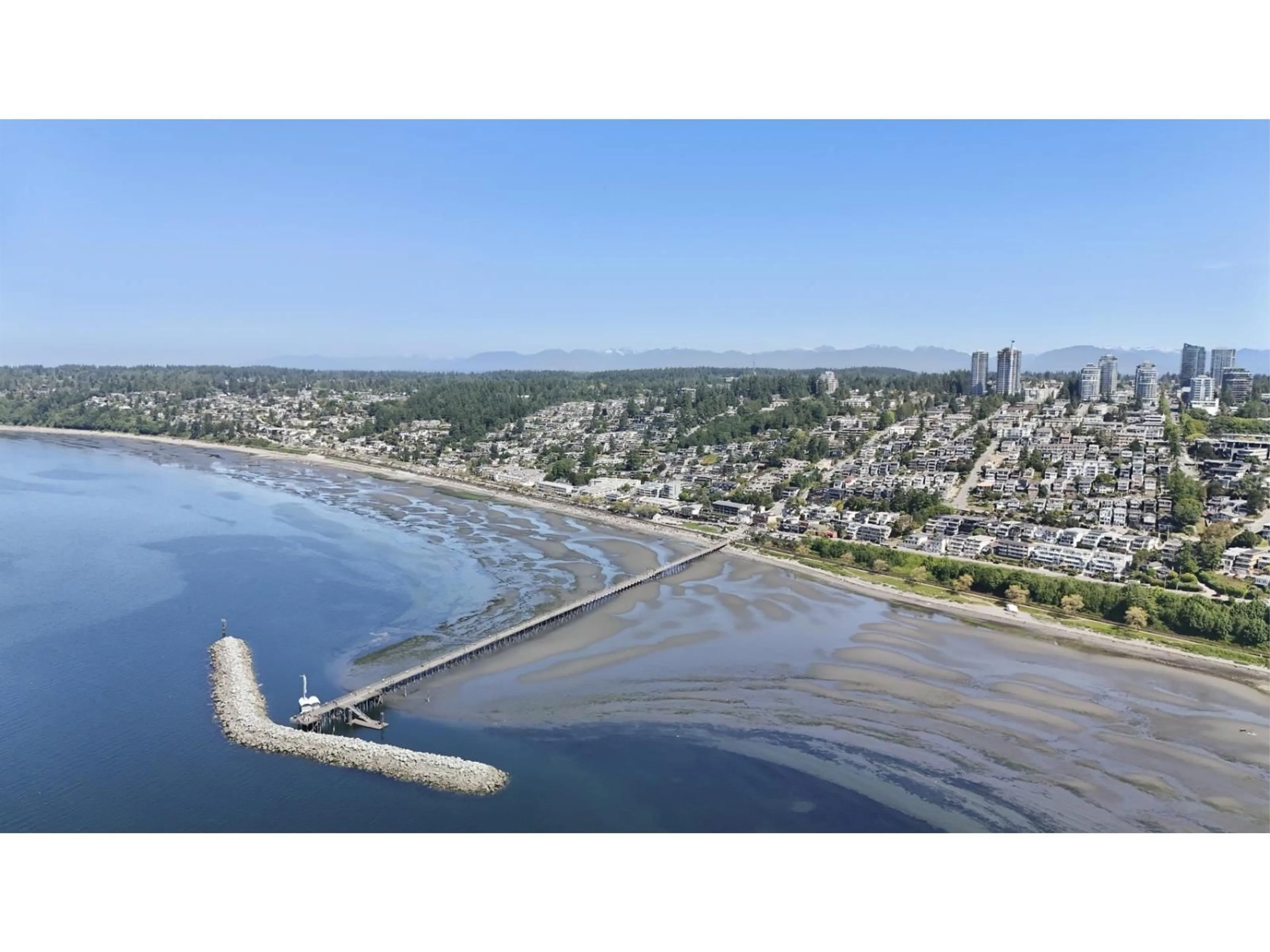 Blurry image for 601 - 1342 JOHNSTON, Surrey British Columbia V4B0C7