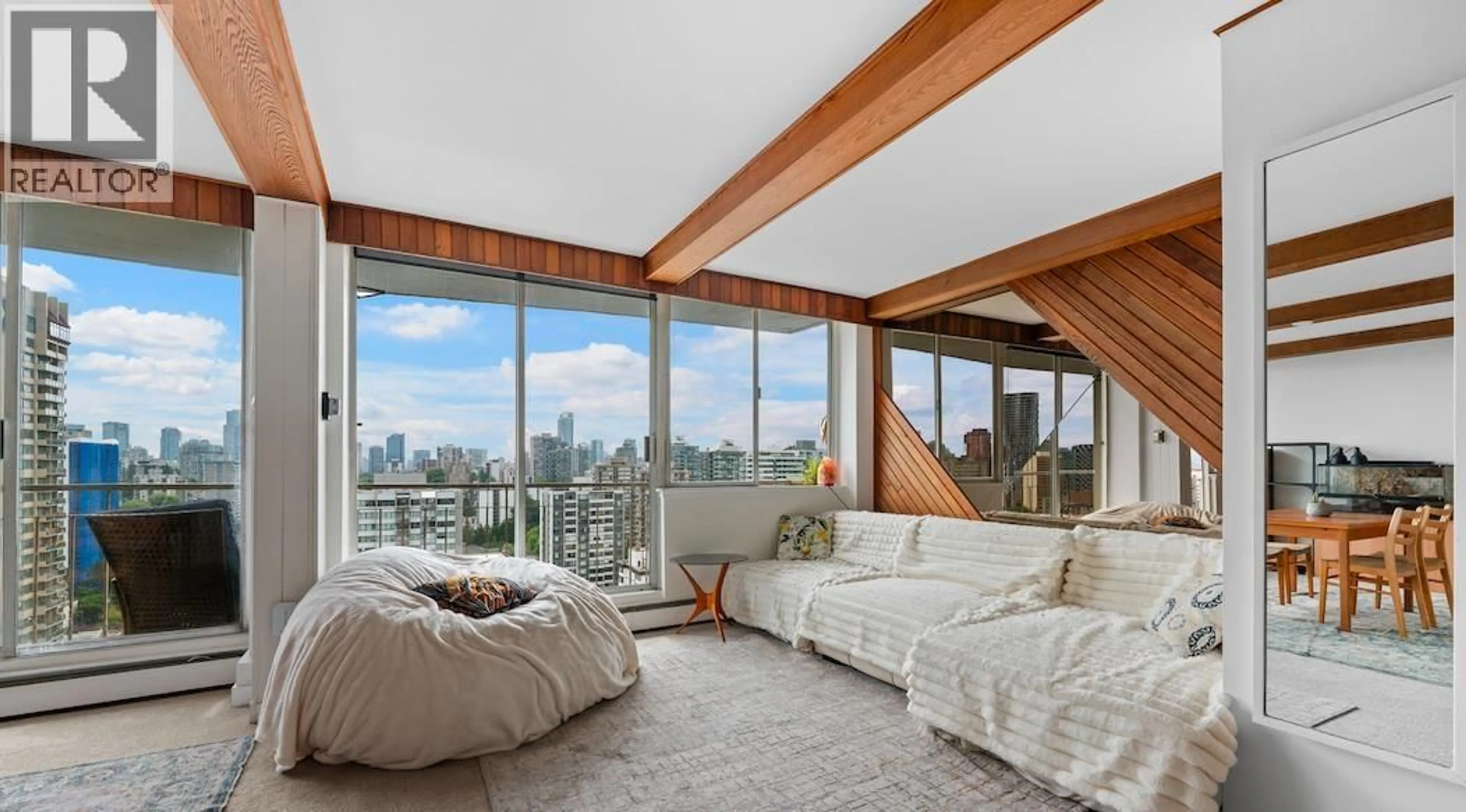 Living room with furniture, unknown for 2508 - 1850 COMOX STREET, Vancouver British Columbia V6G1R3