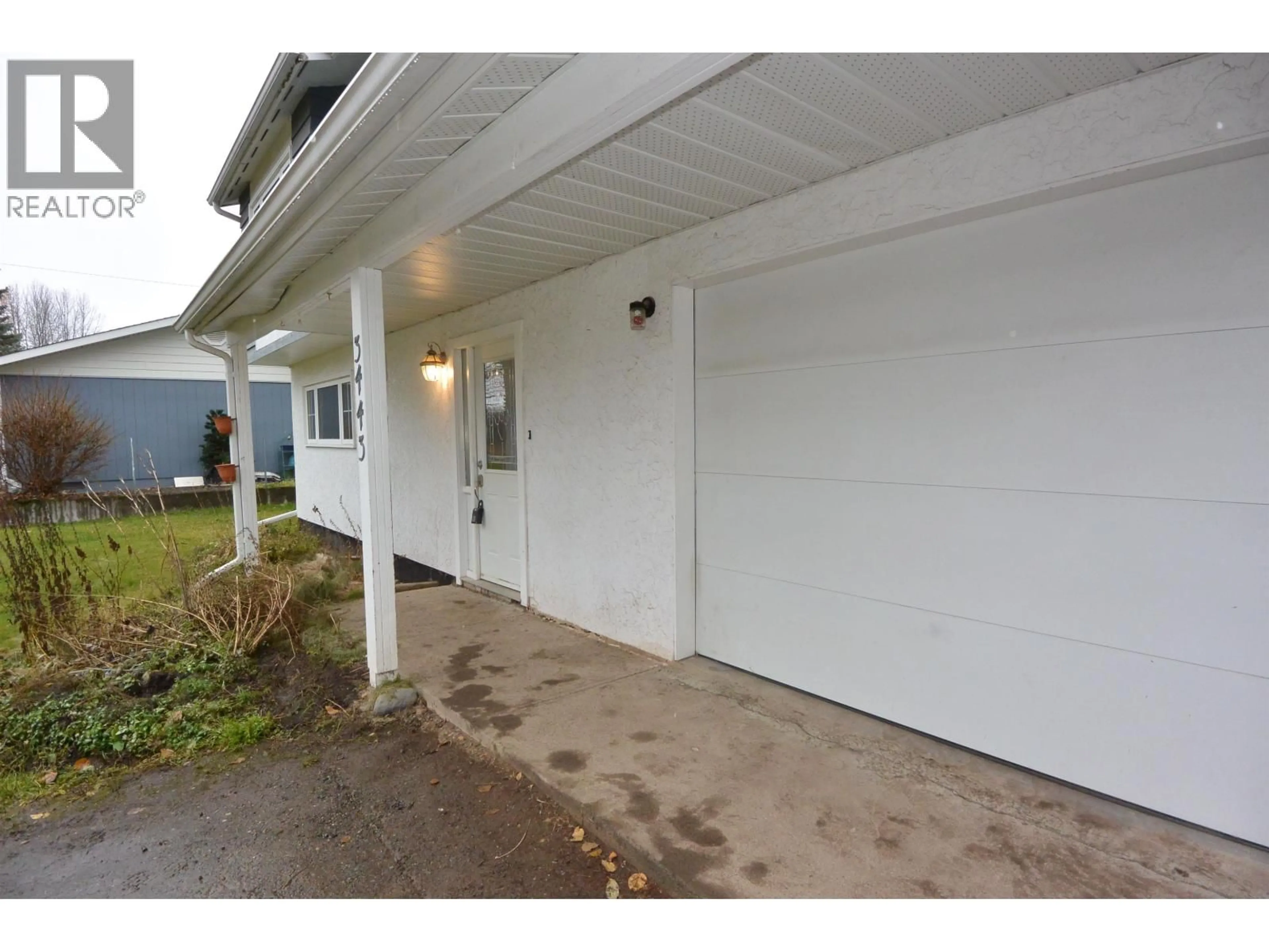Indoor garage for 3443 ALFRED AVENUE, Smithers British Columbia V0J2N0