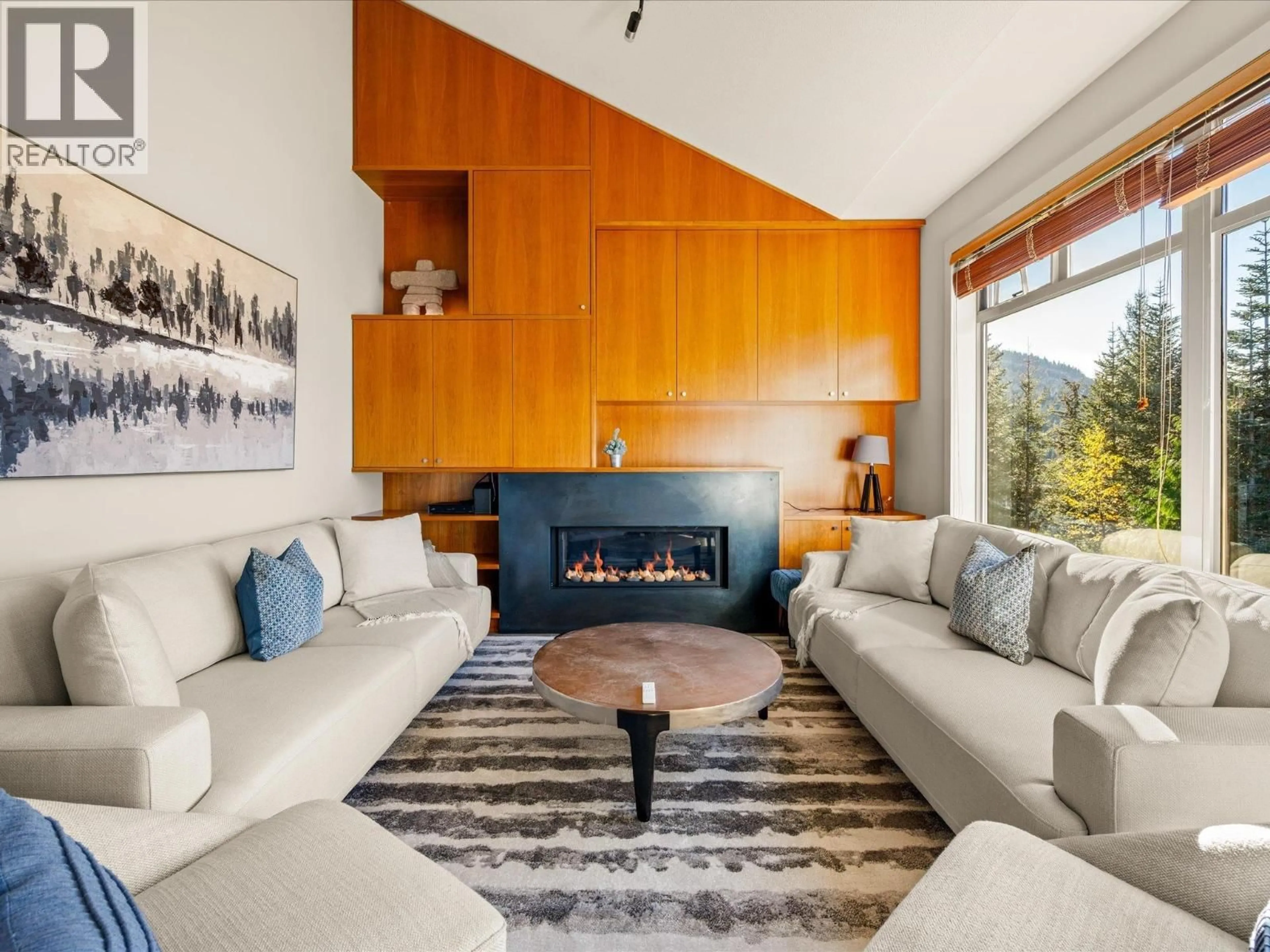 Living room with furniture, unknown for 20 - 2301 TALUSWOOD PLACE, Whistler British Columbia V8E0P8