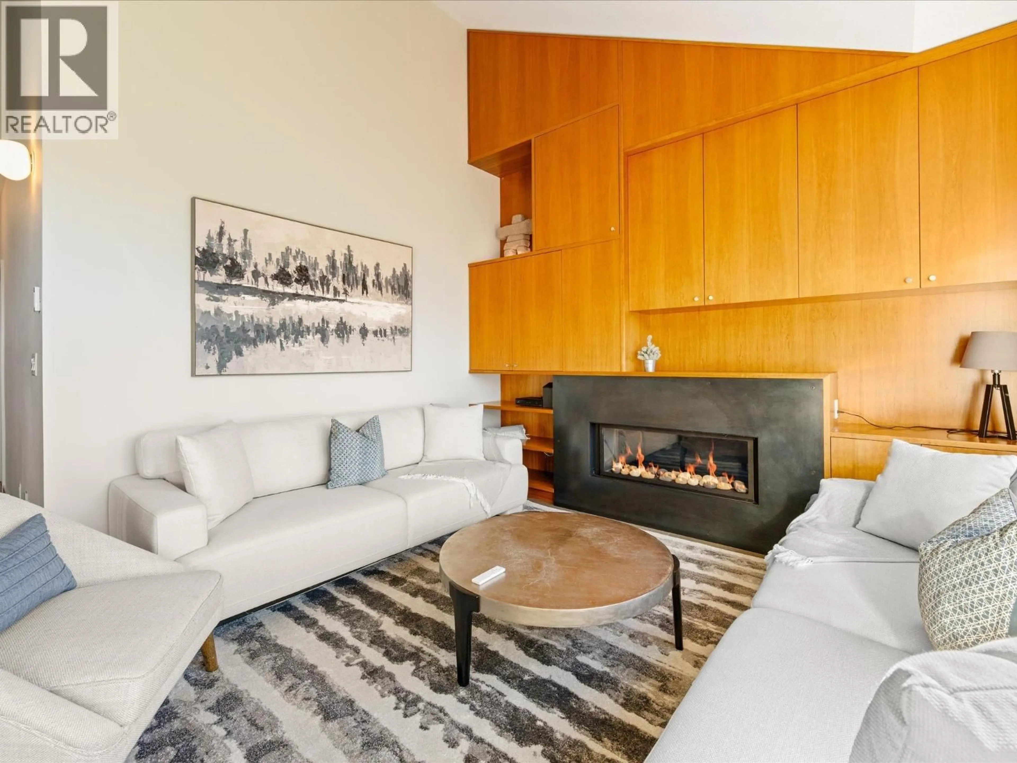 Living room with furniture, unknown for 20 - 2301 TALUSWOOD PLACE, Whistler British Columbia V8E0P8