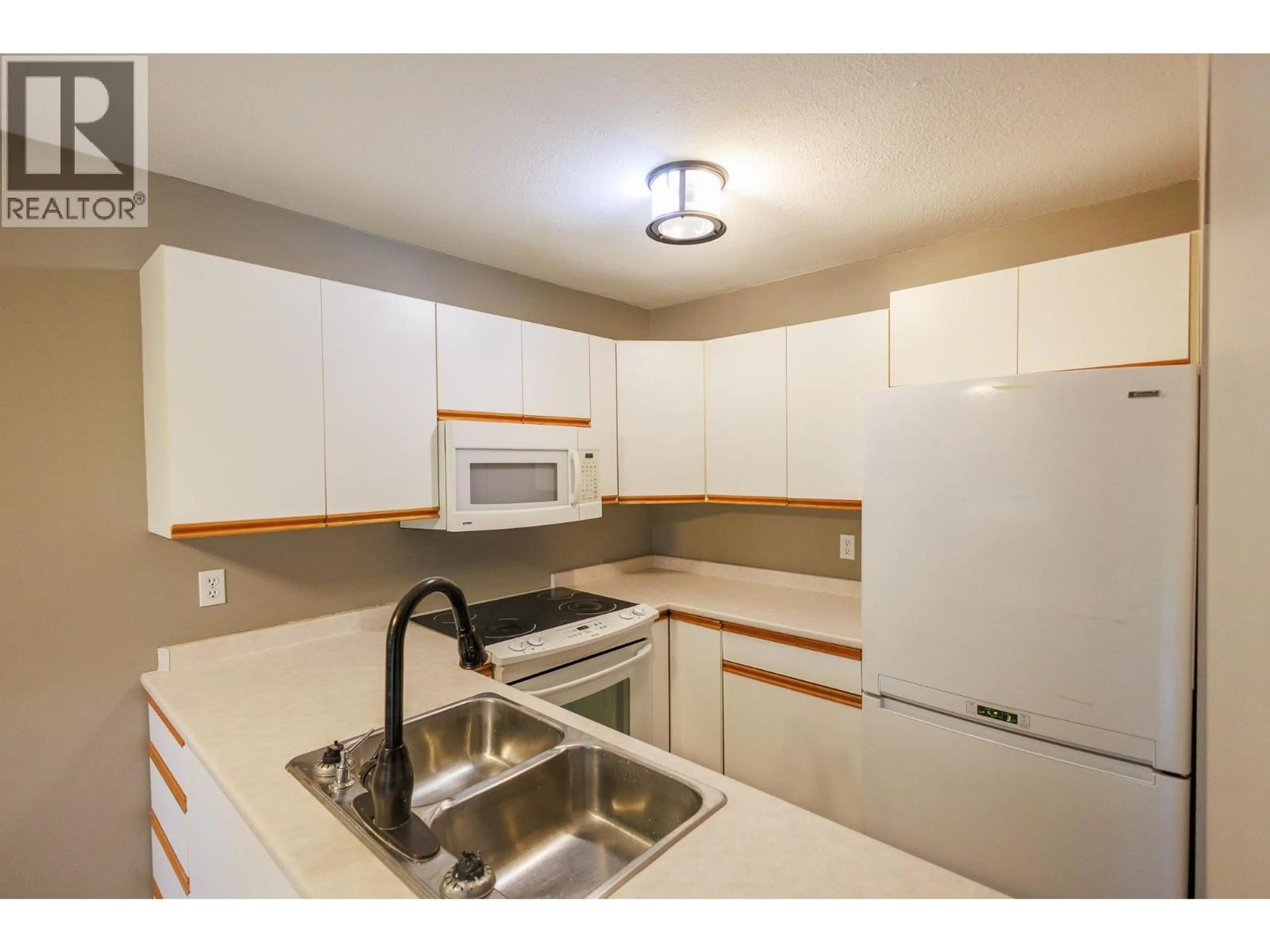 Standard kitchen, unknown for A - 5115 MEDEEK AVENUE, Terrace British Columbia V8G1C9