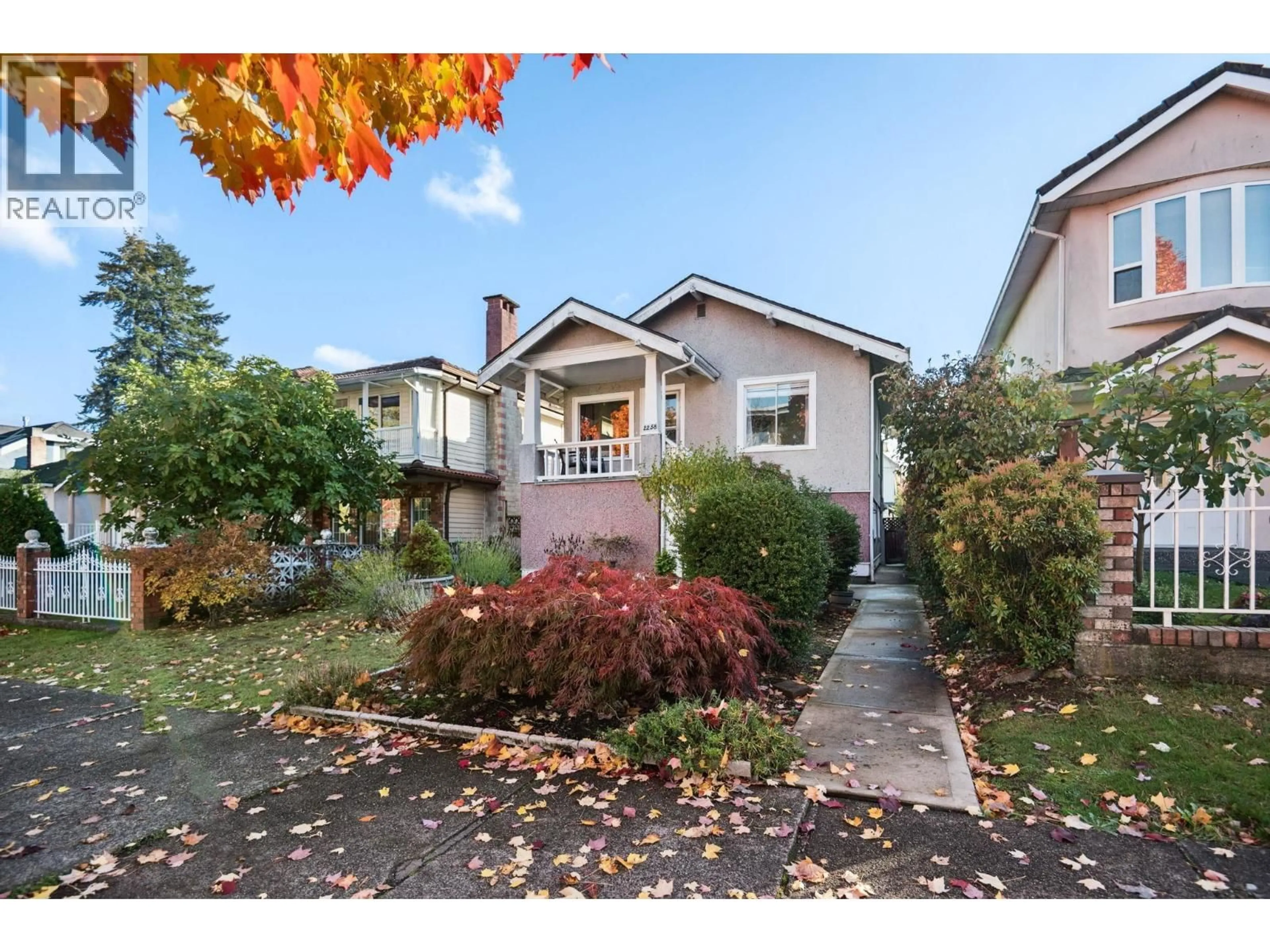 Home with vinyl exterior material, street for 2258 KITCHENER STREET, Vancouver British Columbia V5L2X2