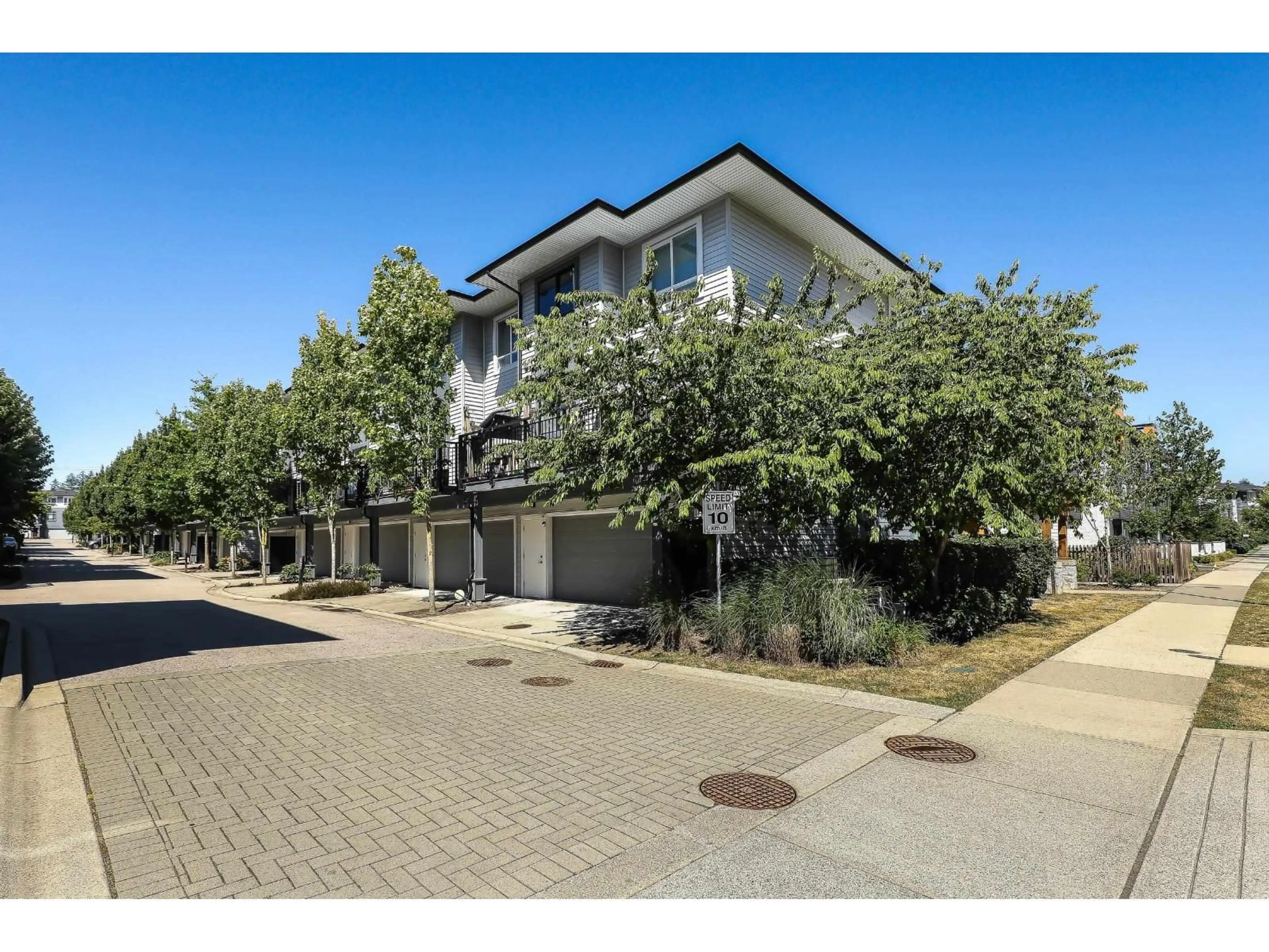 A pic from outside/outdoor area/front of a property/back of a property/a pic from drone, street for 503 - 16433 WATSON, Surrey British Columbia V4N6R9